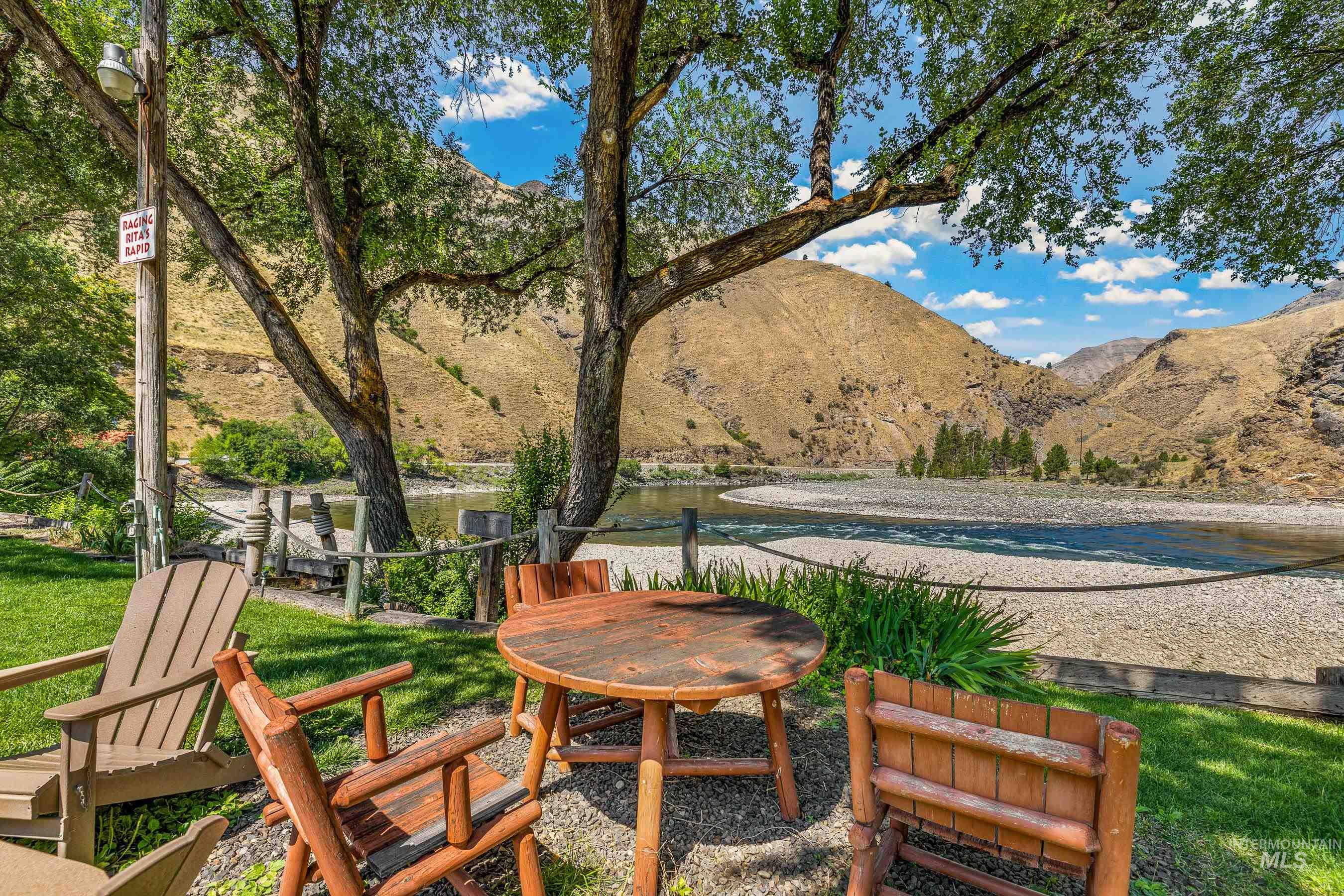 1432 #4 Salmon Drive, Riggins, Idaho 83549, 1 Bedroom, 1 Bathroom, Residential For Sale, Price $295,000,MLS 98988543