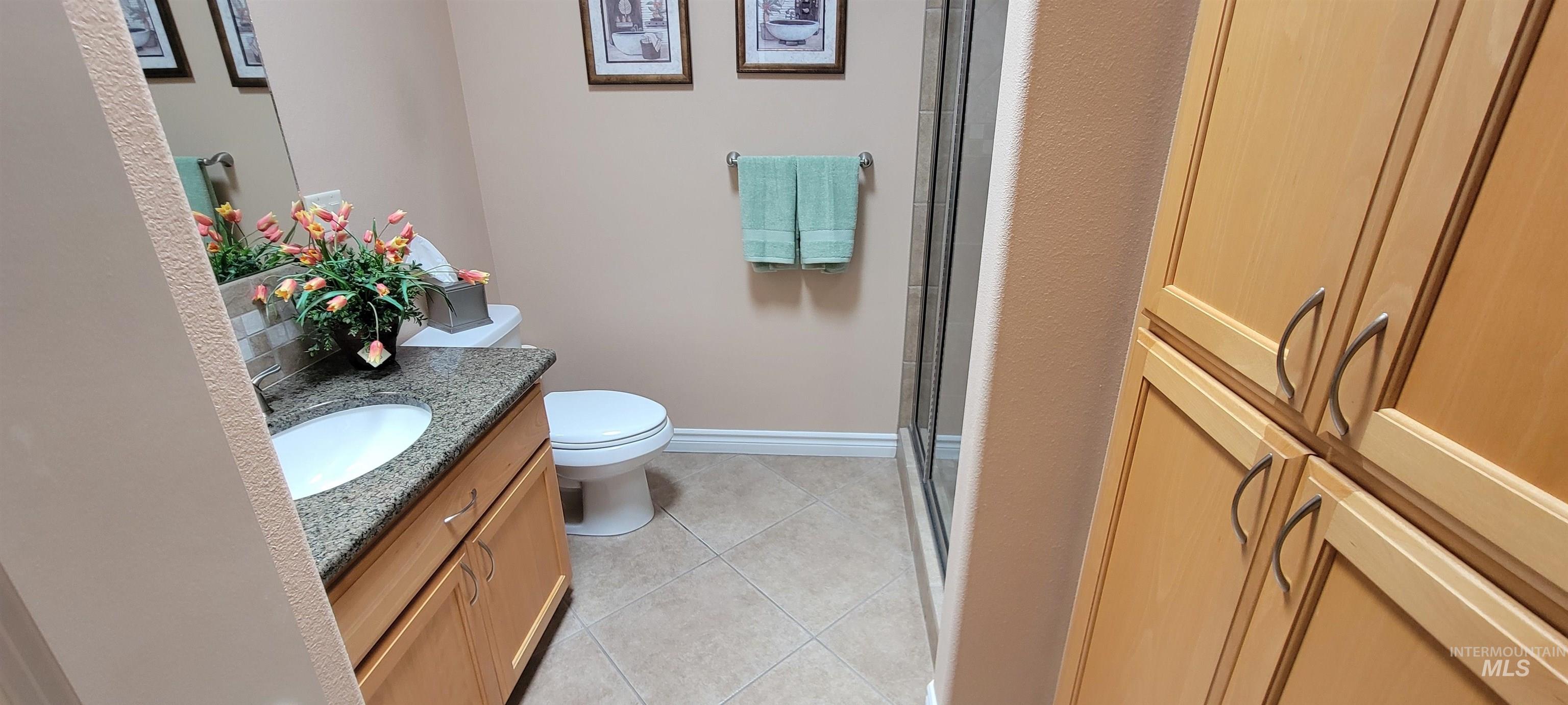 910 Vineland, Clarkston, Washington 99403, 3 Bedrooms, 3 Bathrooms, Residential For Sale, Price $474,900,MLS 98988546
