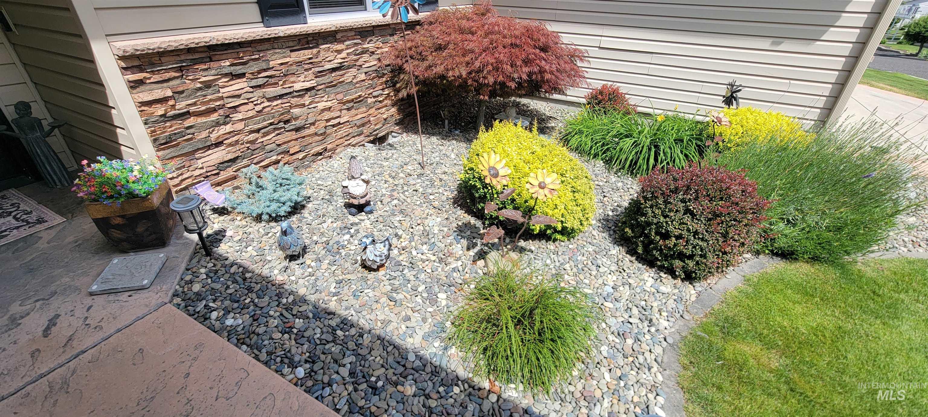 910 Vineland, Clarkston, Washington 99403, 3 Bedrooms, 3 Bathrooms, Residential For Sale, Price $474,900,MLS 98988546