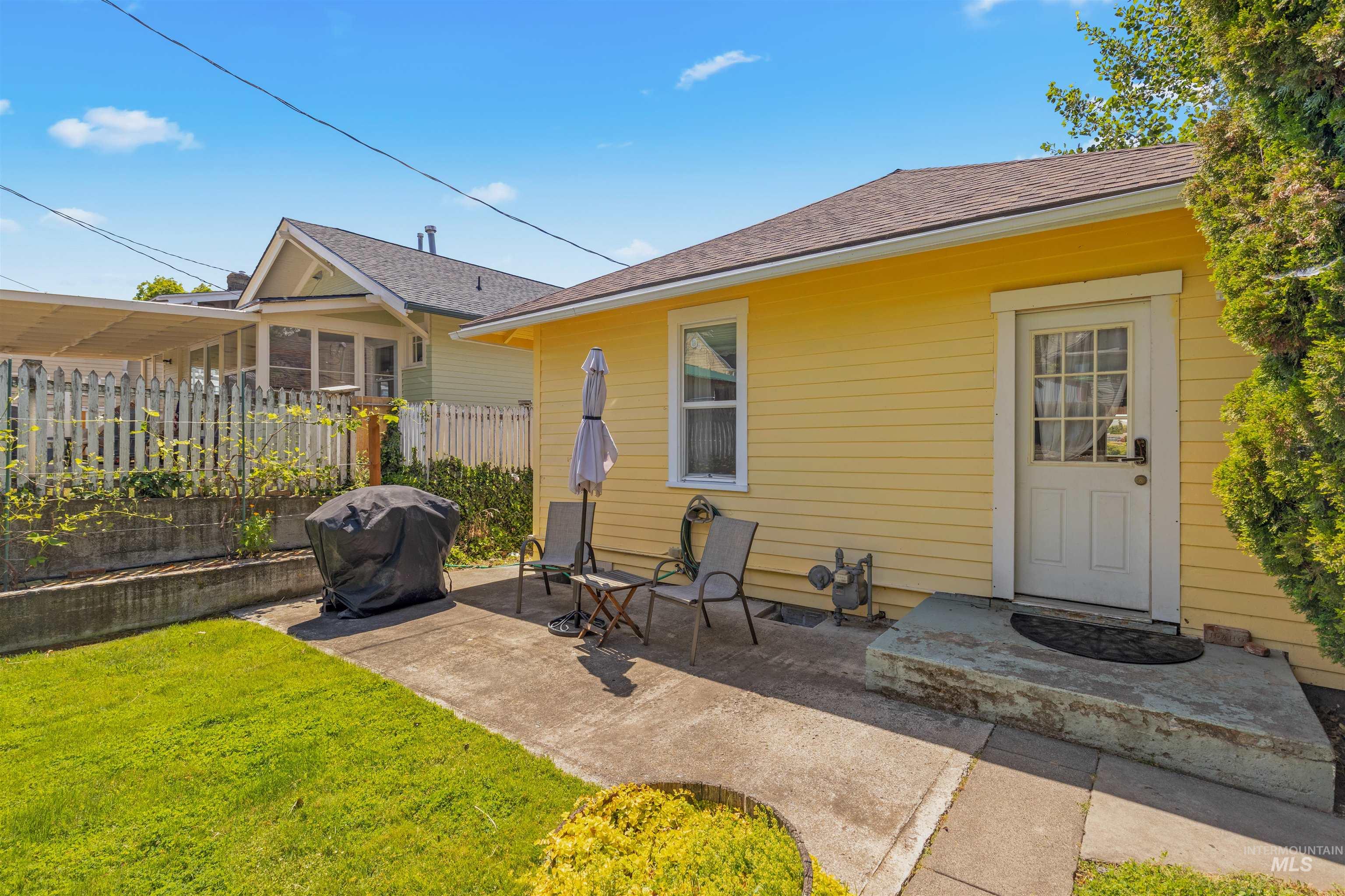 619 Prospect Ave, Lewiston, Idaho 83501, 2 Bedrooms, 1 Bathroom, Residential For Sale, Price $345,000,MLS 98988547