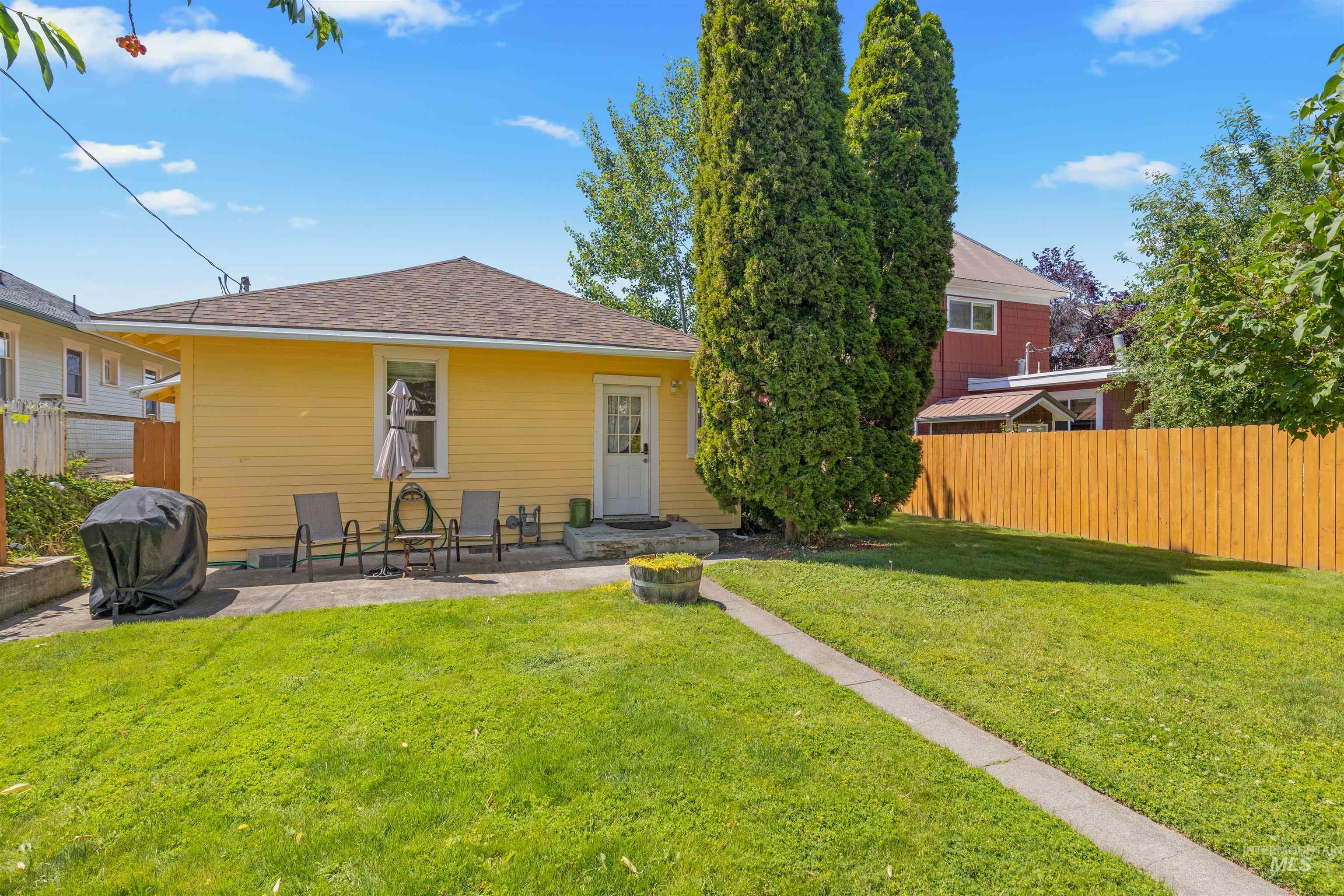 619 Prospect Ave, Lewiston, Idaho 83501, 2 Bedrooms, 1 Bathroom, Residential For Sale, Price $345,000,MLS 98988547
