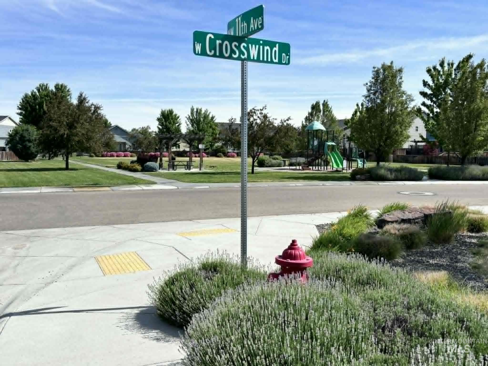 1193 W Crosswind Dr, Meridian, Idaho 83646, 3 Bedrooms, 2 Bathrooms, Residential For Sale, Price $425,000,MLS 98988550