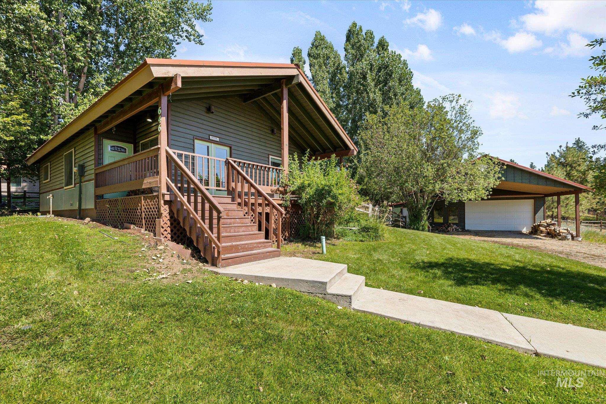 646 Packer John, Garden Valley, Idaho 83622, 2 Bedrooms, 1 Bathroom, Residential For Sale, Price $489,900, 98988552