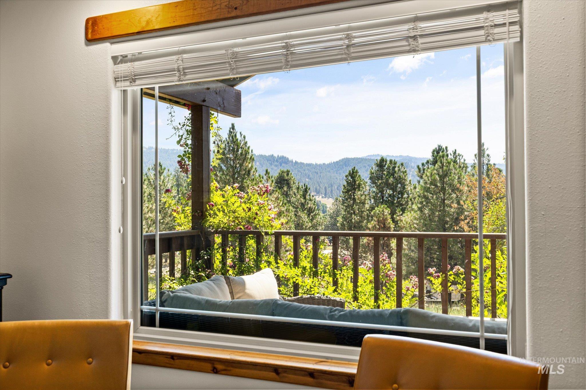 646 Packer John, Garden Valley, Idaho 83622, 2 Bedrooms, 1 Bathroom, Residential For Sale, Price $489,900, 98988552