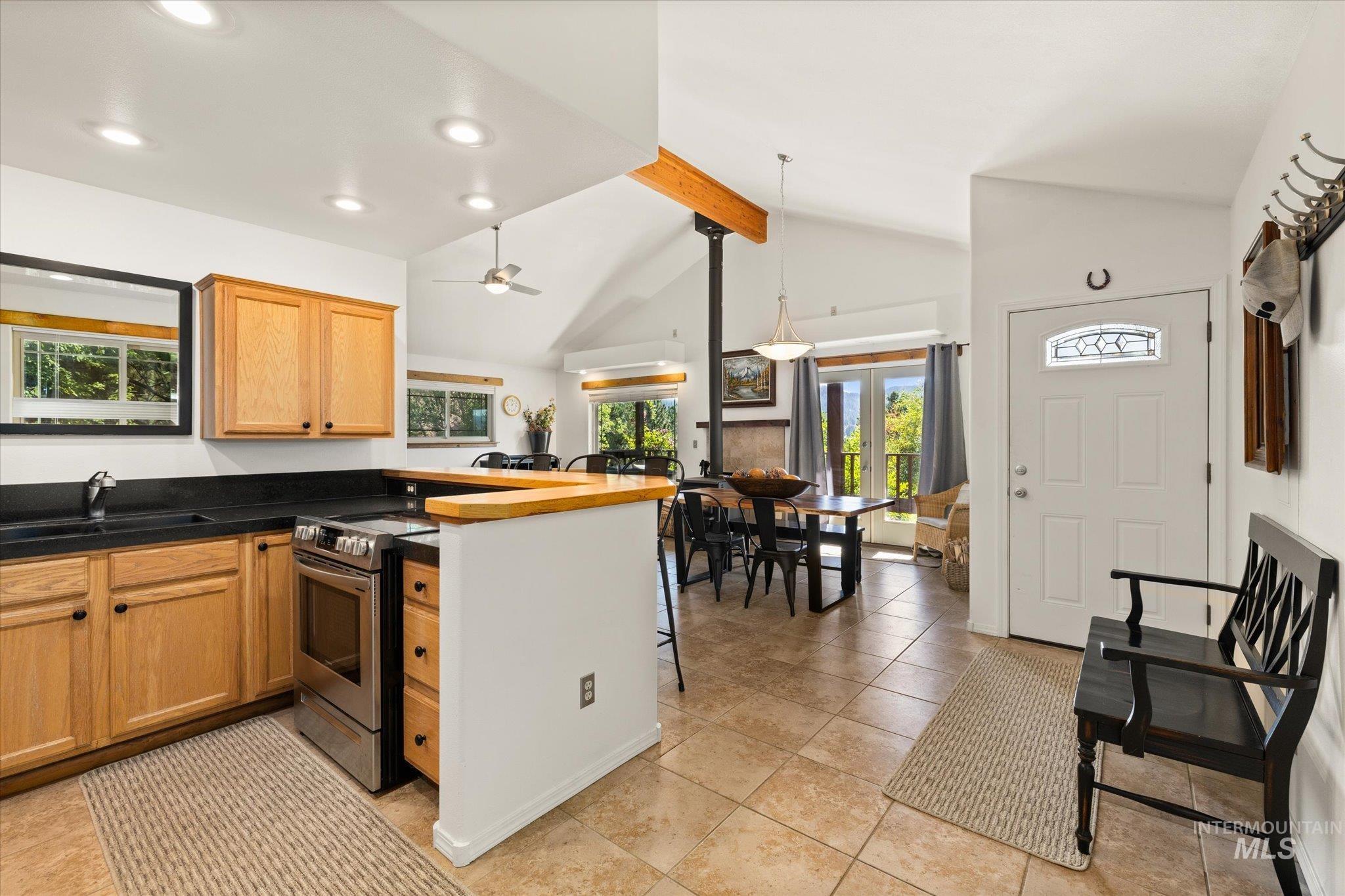 646 Packer John, Garden Valley, Idaho 83622, 2 Bedrooms, 1 Bathroom, Residential For Sale, Price $489,900, 98988552