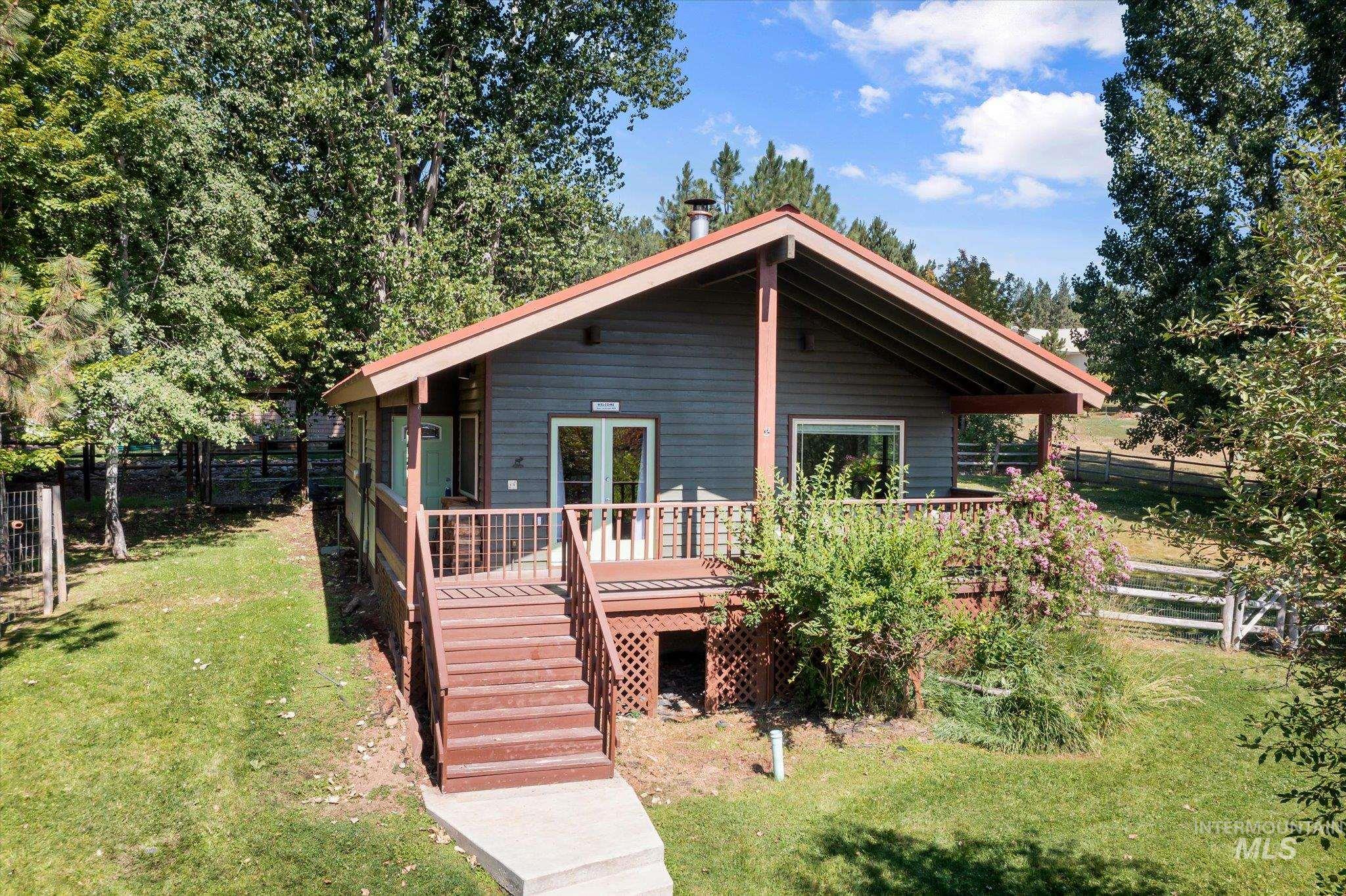 646 Packer John, Garden Valley, Idaho 83622, 2 Bedrooms, 1 Bathroom, Residential For Sale, Price $489,900, 98988552
