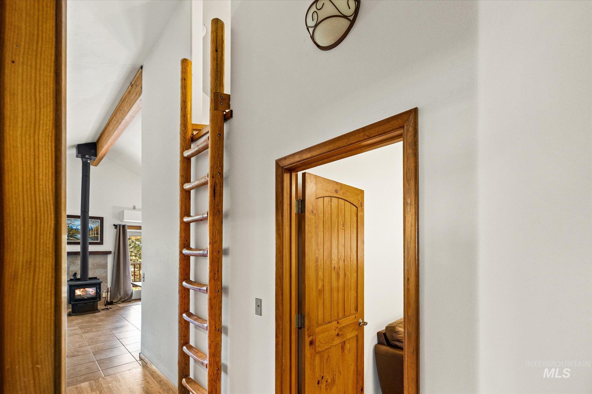 646 Packer John, Garden Valley, Idaho 83622, 2 Bedrooms, 1 Bathroom, Residential For Sale, Price $489,900, 98988552