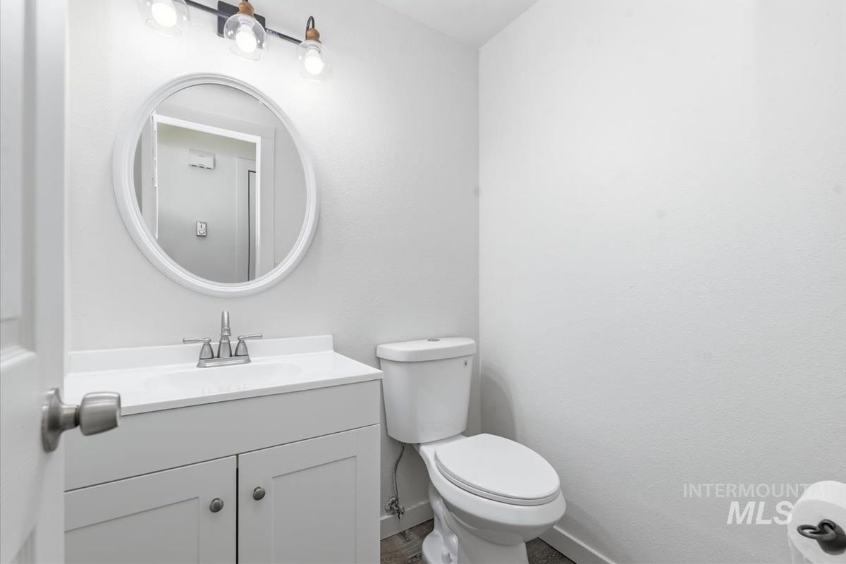 1448 E Carter Lane, Boise, Idaho 83706, 2 Bedrooms, 1.5 Bathrooms, Residential For Sale, Price $324,000,MLS 98988558