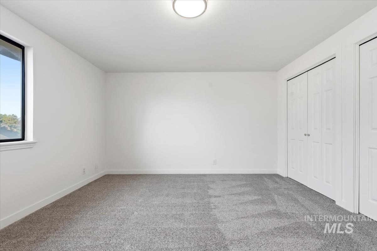 1448 E Carter Lane, Boise, Idaho 83706, 2 Bedrooms, 1.5 Bathrooms, Residential For Sale, Price $324,000,MLS 98988558