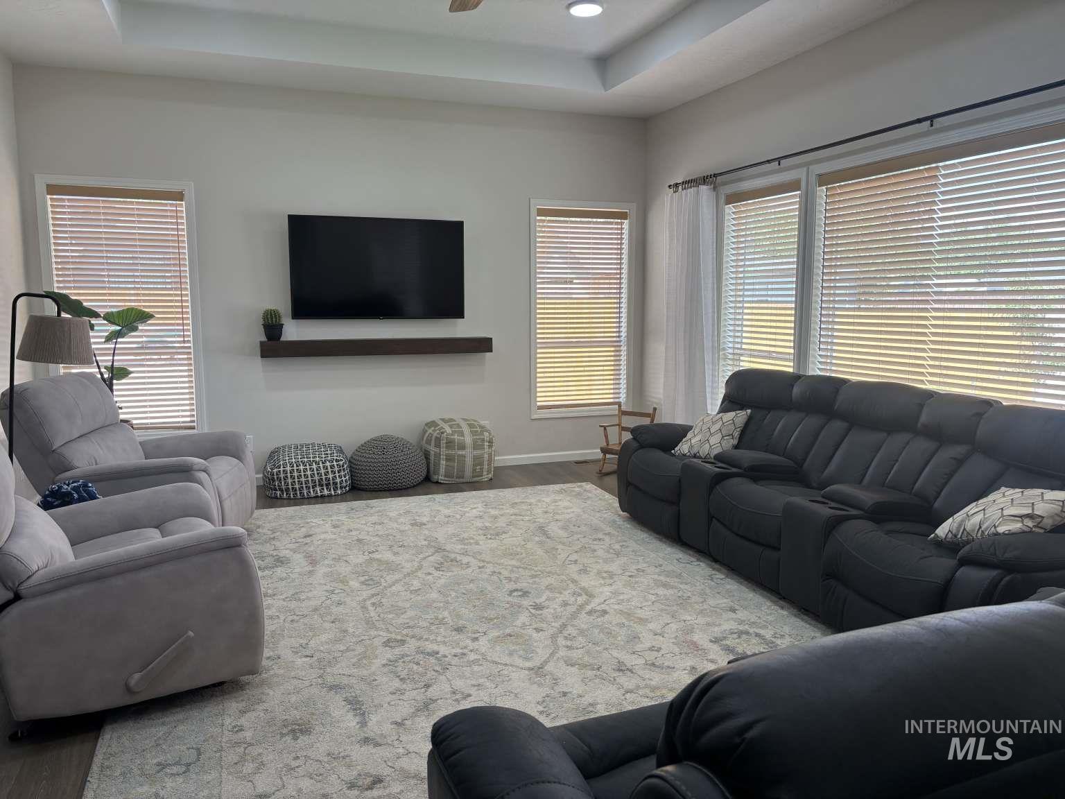 8819 W Holbrook Ave, Boise, Idaho 83704, 5 Bedrooms, 3 Bathrooms, Residential For Sale, Price $835,000,MLS 98988565