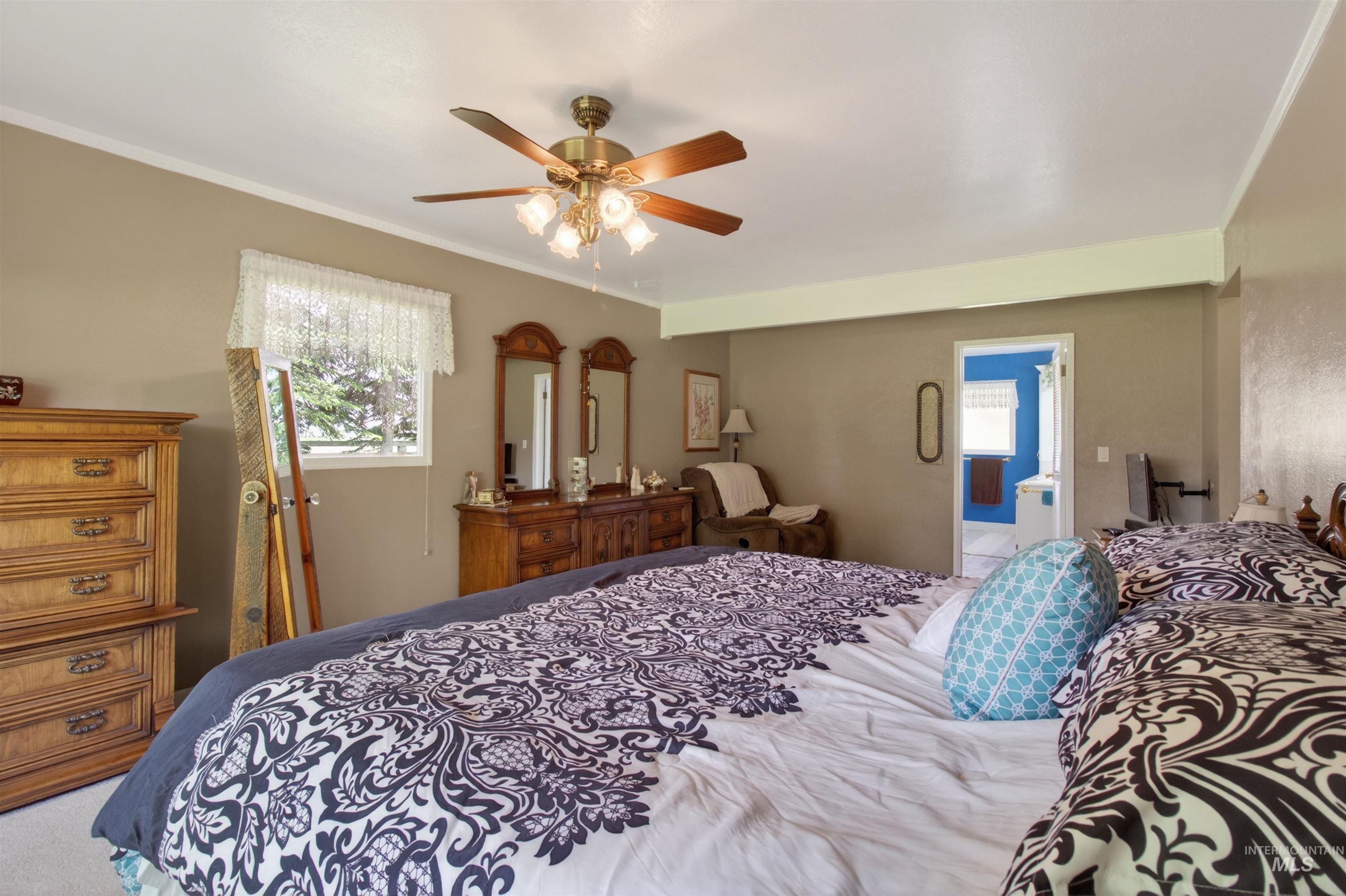 585 W Baseline Rd, Paul, Idaho 83347, 3 Bedrooms, 2 Bathrooms, Residential For Sale, Price $546,500,MLS 98988571