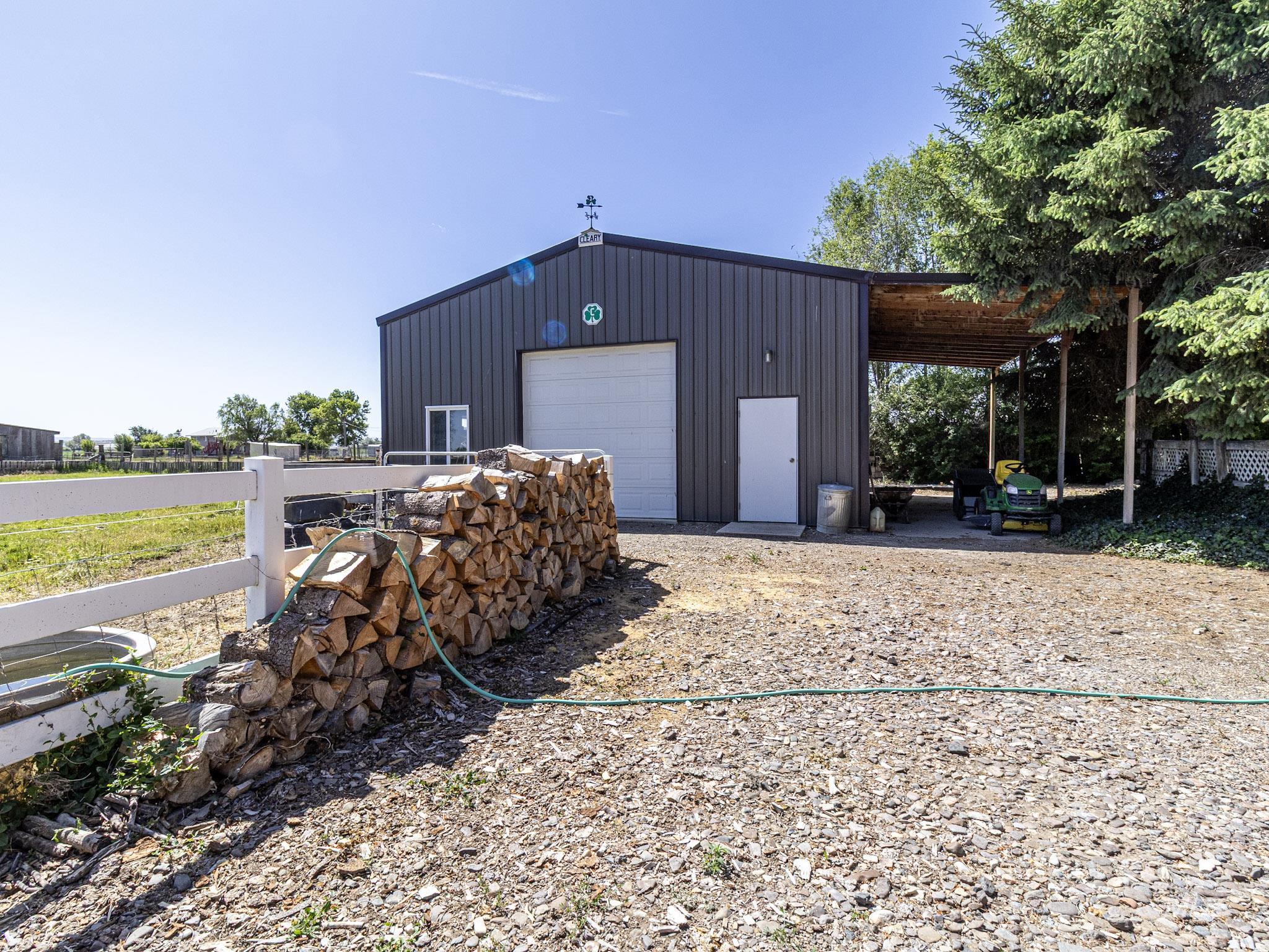 585 W Baseline Rd, Paul, Idaho 83347, 3 Bedrooms, 2 Bathrooms, Residential For Sale, Price $546,500,MLS 98988571