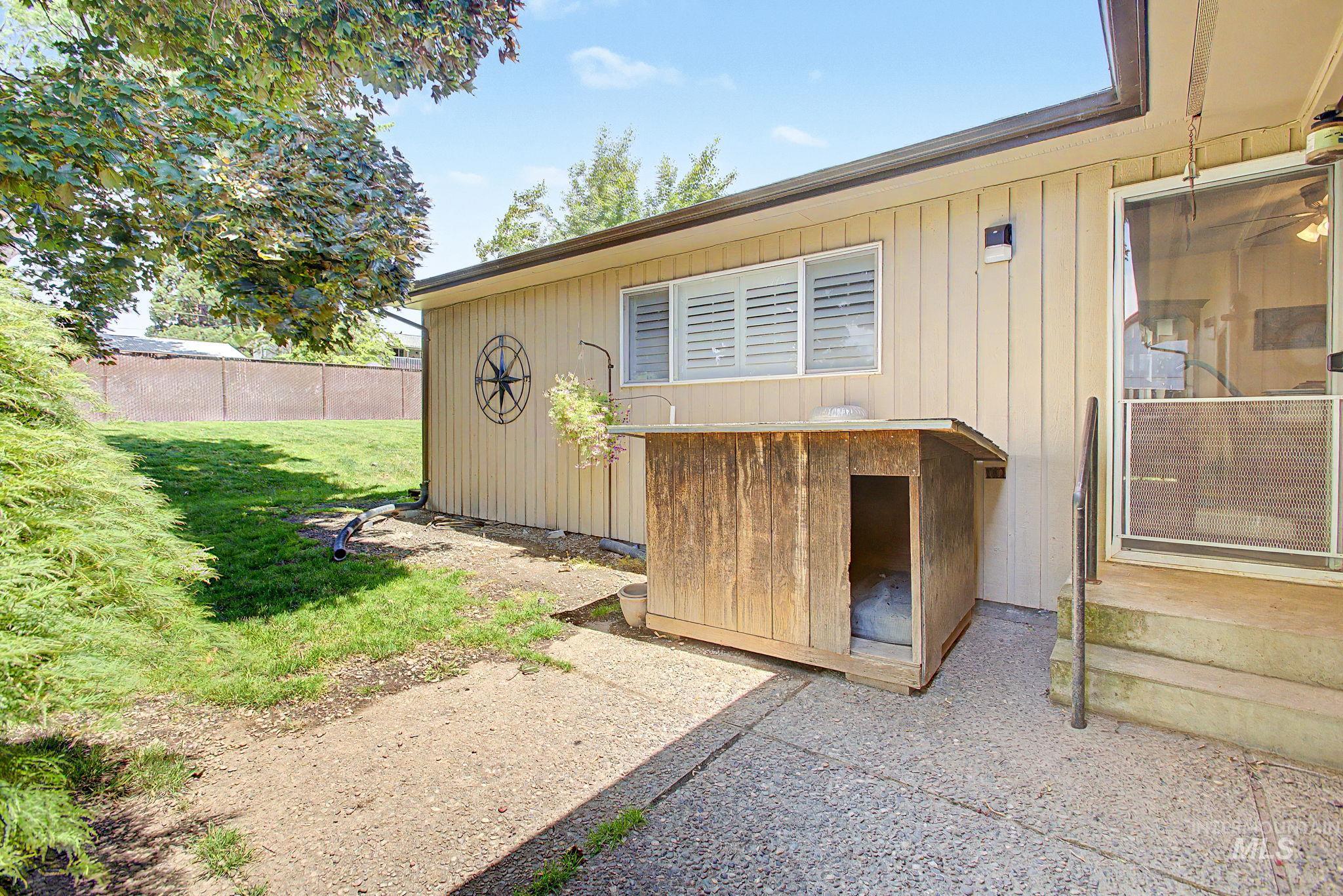 823 Grelle Dr., Lewiston, Idaho 83501, 3 Bedrooms, 2 Bathrooms, Residential For Sale, Price $359,700,MLS 98988572