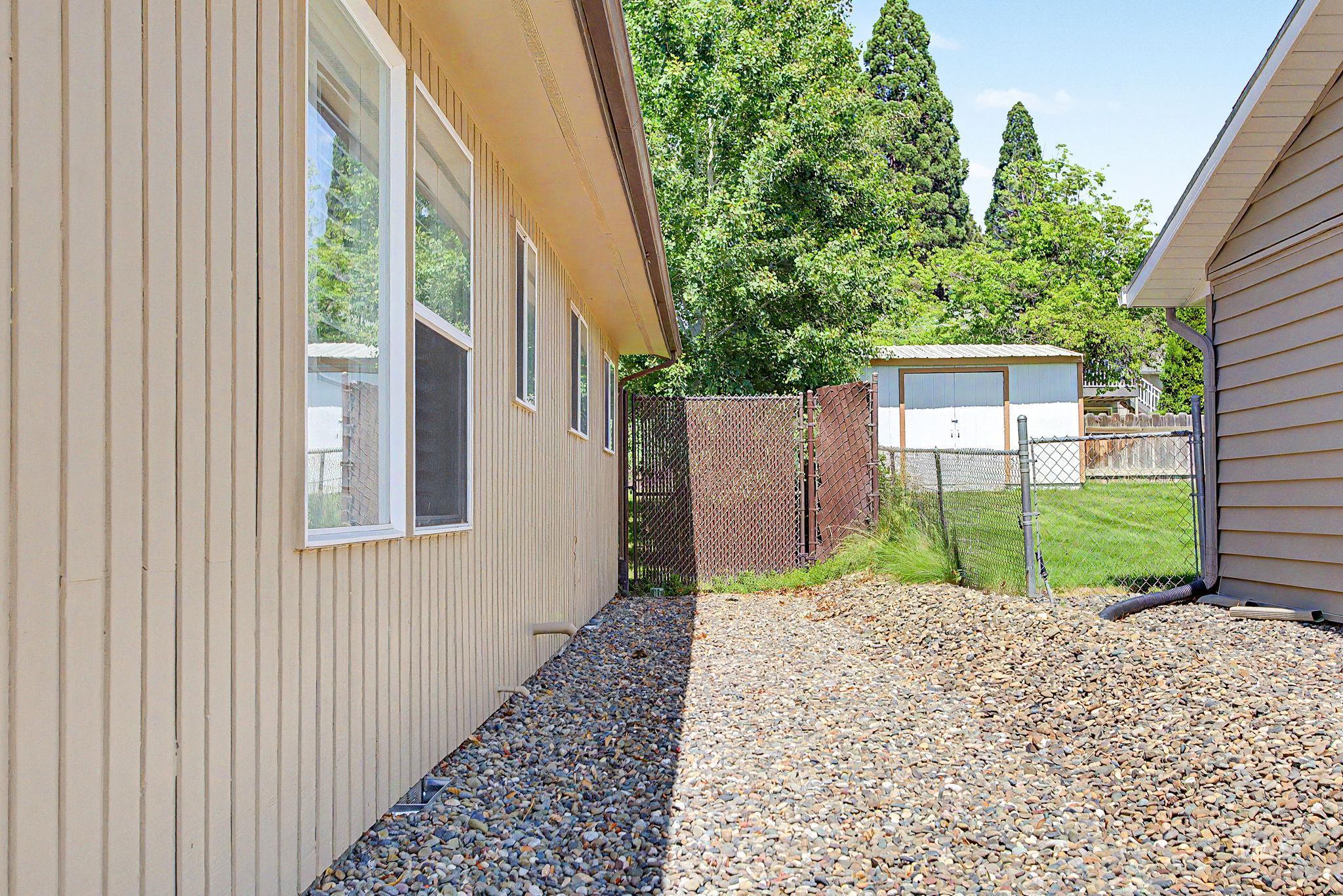 823 Grelle Dr., Lewiston, Idaho 83501, 3 Bedrooms, 2 Bathrooms, Residential For Sale, Price $359,700,MLS 98988572