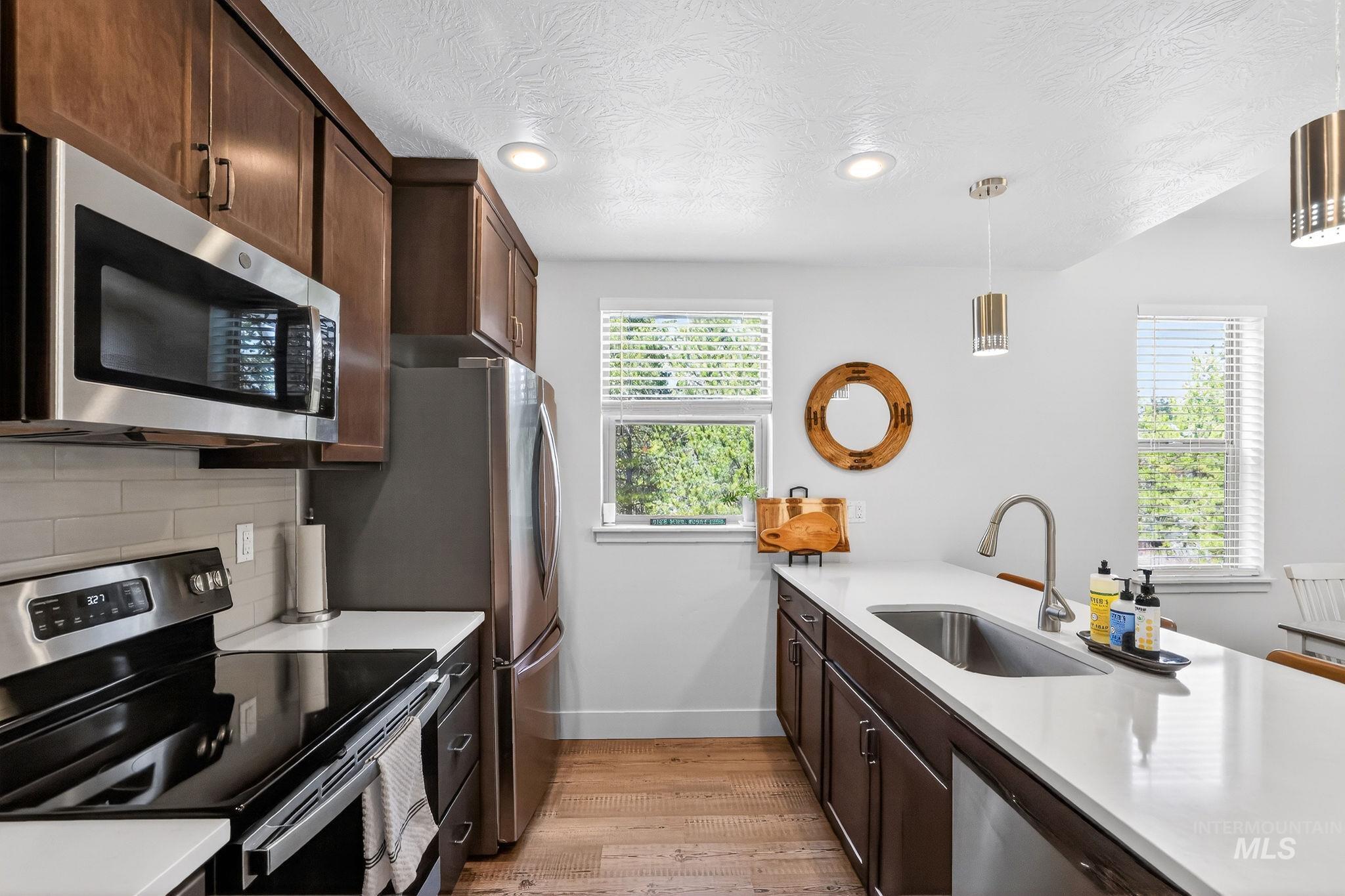 311 Broken Ridge Way, McCall, Idaho 83638, 3 Bedrooms, 3 Bathrooms, Residential For Sale, Price $574,000,MLS 98988579