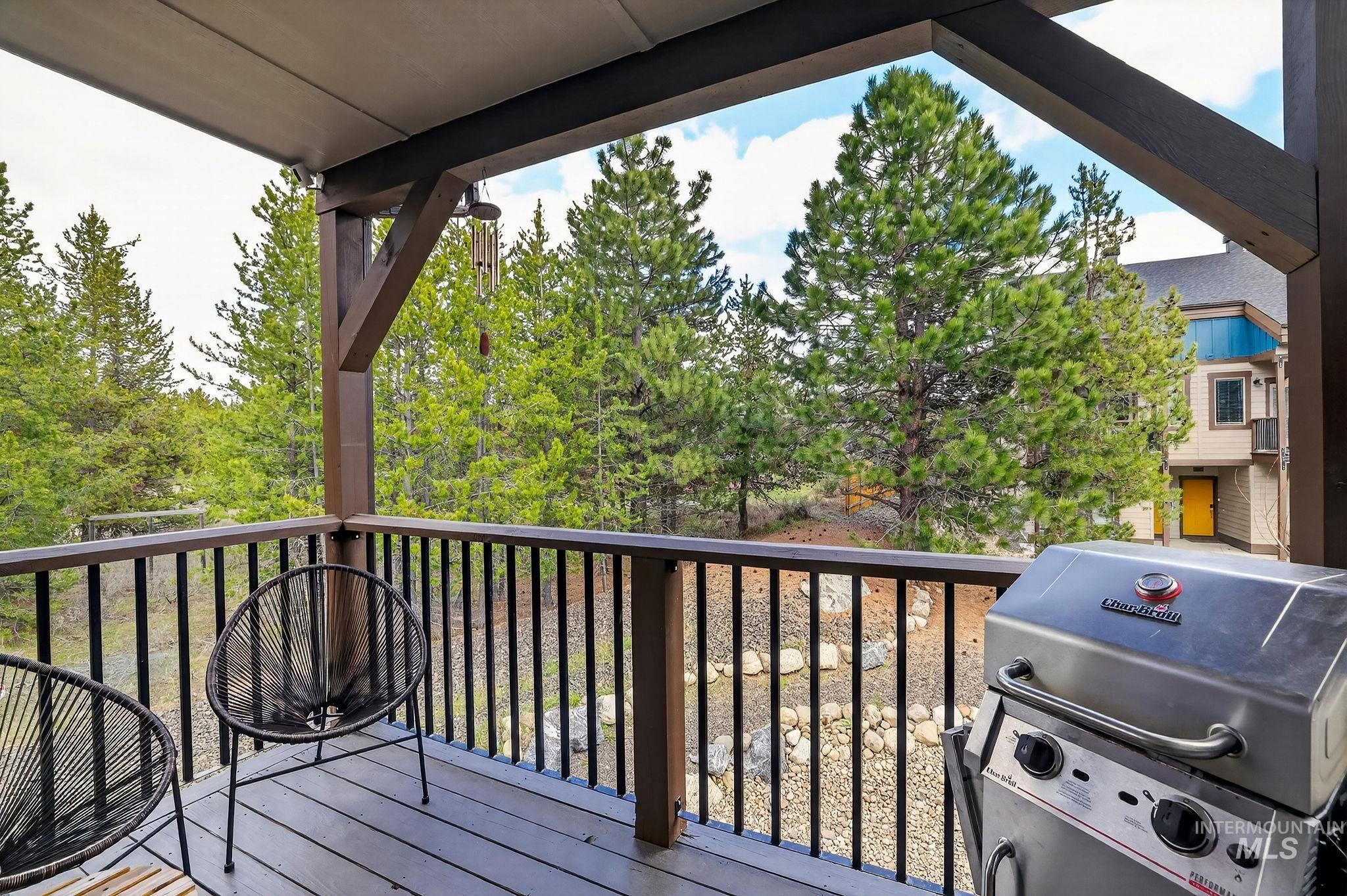311 Broken Ridge Way, McCall, Idaho 83638, 3 Bedrooms, 3 Bathrooms, Residential For Sale, Price $574,000,MLS 98988579