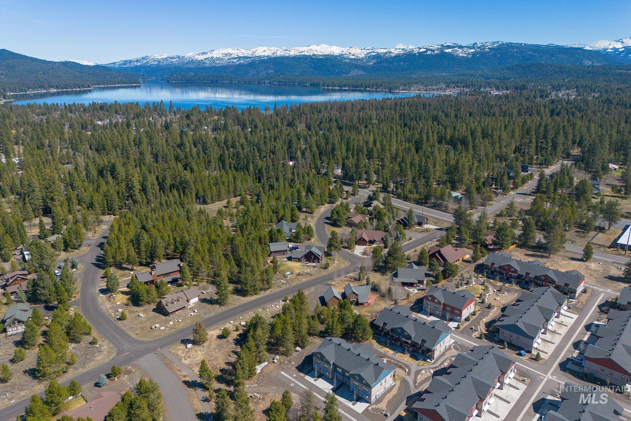 311 Broken Ridge Way, McCall, Idaho 83638, 3 Bedrooms, 3 Bathrooms, Residential For Sale, Price $574,000,MLS 98988579