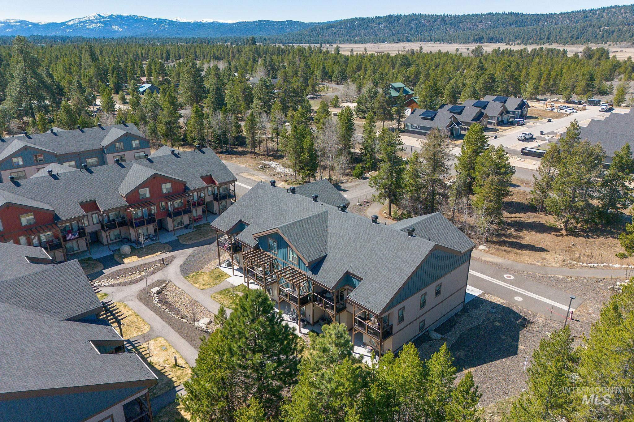 311 Broken Ridge Way, McCall, Idaho 83638, 3 Bedrooms, 3 Bathrooms, Residential For Sale, Price $574,000,MLS 98988579