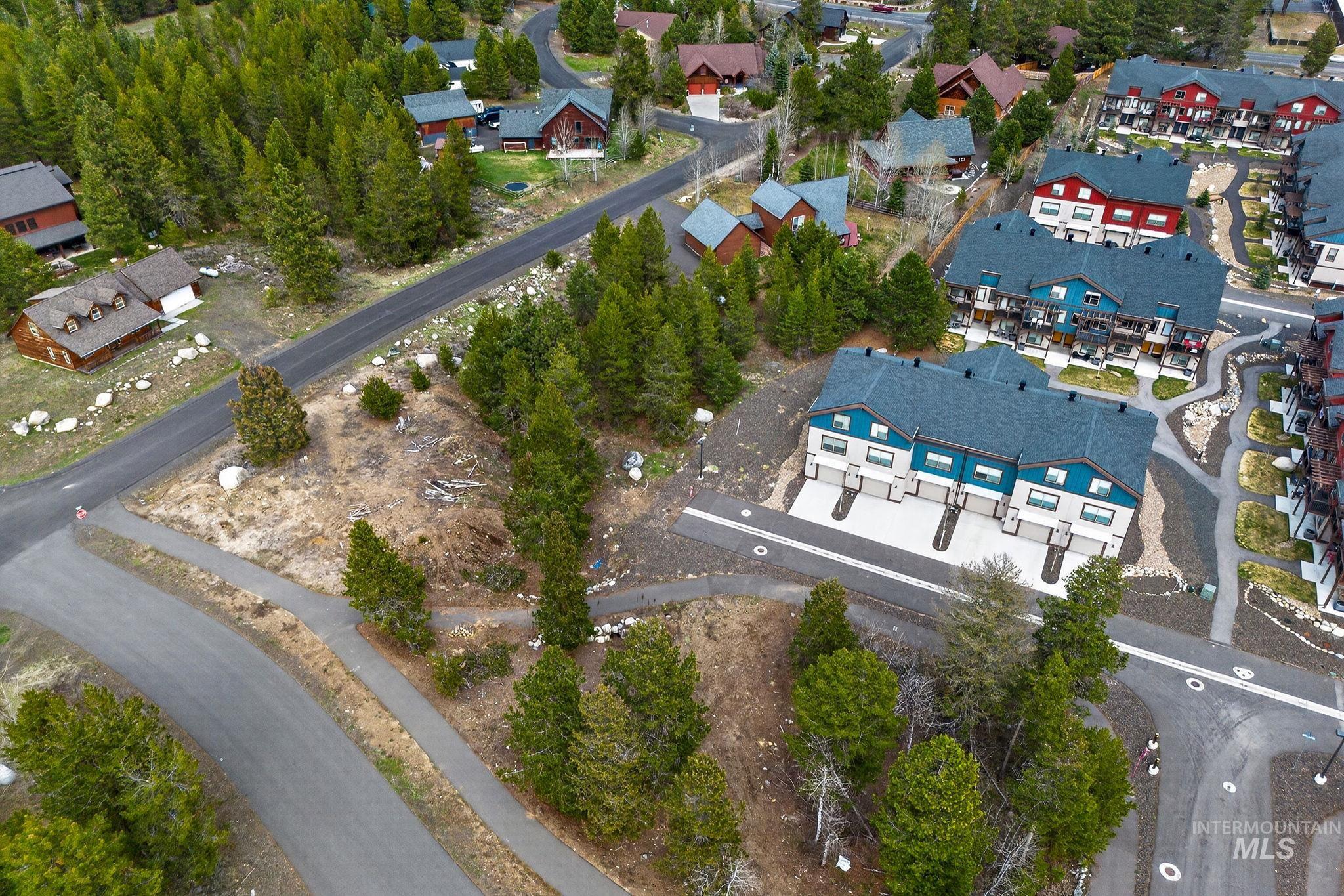 311 Broken Ridge Way, McCall, Idaho 83638, 3 Bedrooms, 3 Bathrooms, Residential For Sale, Price $574,000,MLS 98988579