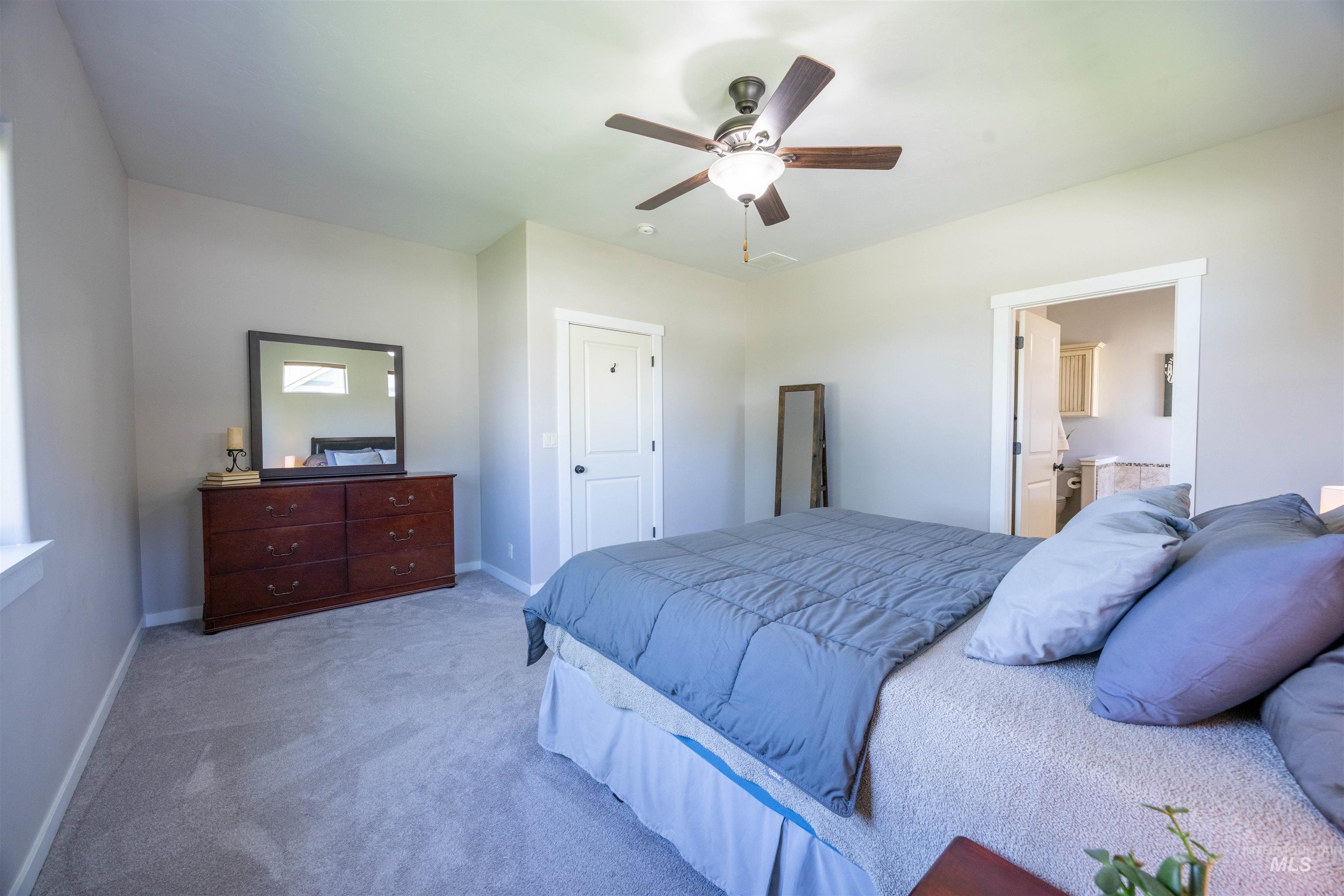 403 Appalachian Street, Caldwell, Idaho 83607, 3 Bedrooms, 2 Bathrooms, Residential For Sale, Price $547,900,MLS 98988580