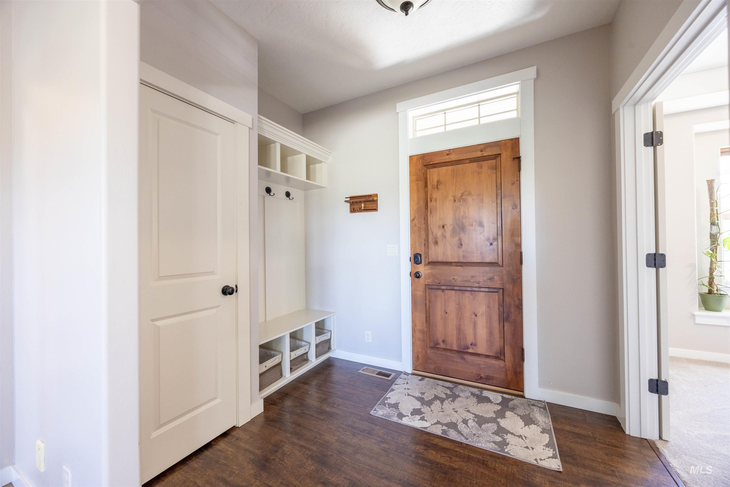 403 Appalachian Street, Caldwell, Idaho 83607, 3 Bedrooms, 2 Bathrooms, Residential For Sale, Price $547,900,MLS 98988580