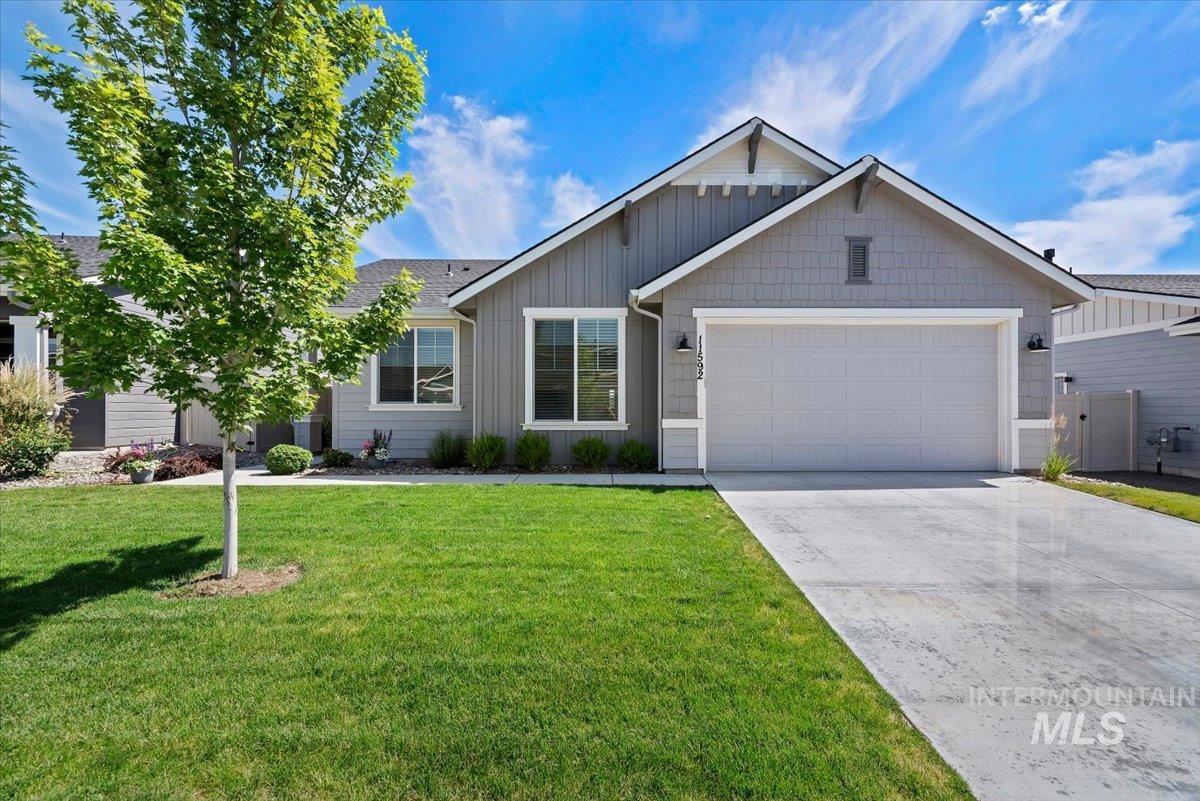 11592 W San Remo Dr., Nampa, Idaho 83686, 3 Bedrooms, 2 Bathrooms, Residential For Sale, Price $440,000,MLS 98988581