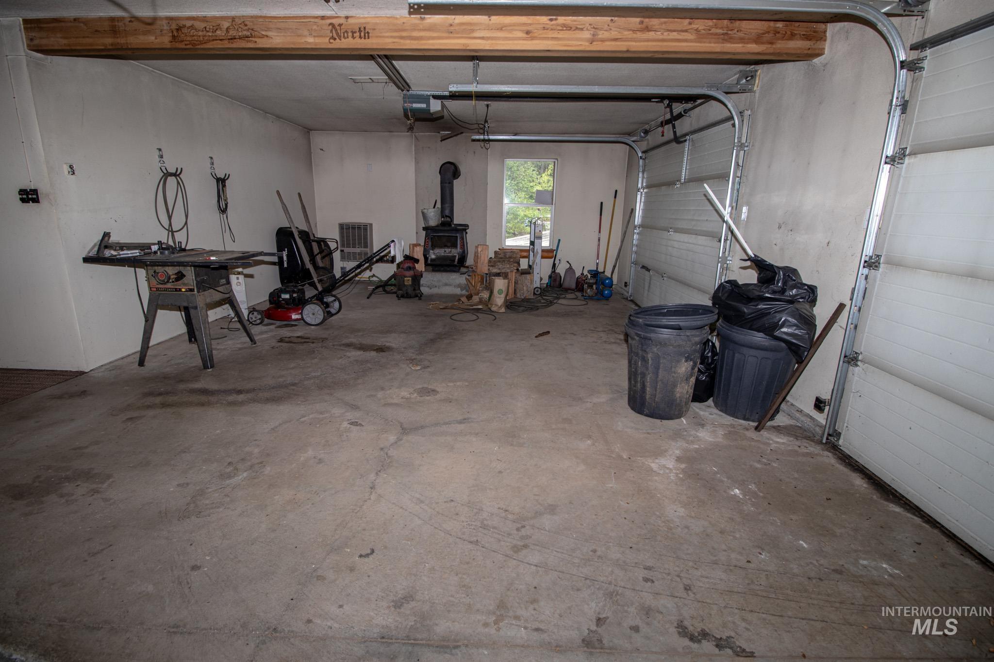 668 Sagewood Dr, Orofino, Idaho 83544, 1 Bedroom, 2 Bathrooms, Residential For Sale, Price $335,000,MLS 98988583