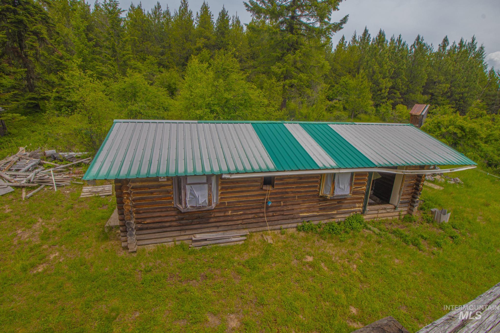 668 Sagewood Dr, Orofino, Idaho 83544, 1 Bedroom, 2 Bathrooms, Residential For Sale, Price $335,000,MLS 98988583