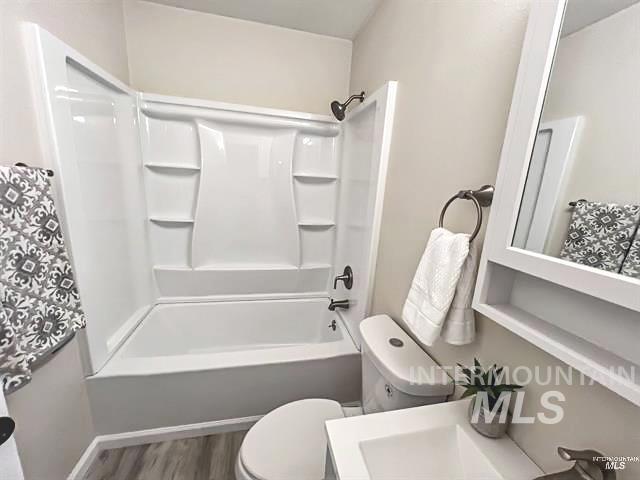 307 Elm St, Clarkston, Washington 99403, 4 Bedrooms, 2 Bathrooms, Residential For Sale, Price $314,000,MLS 98988585