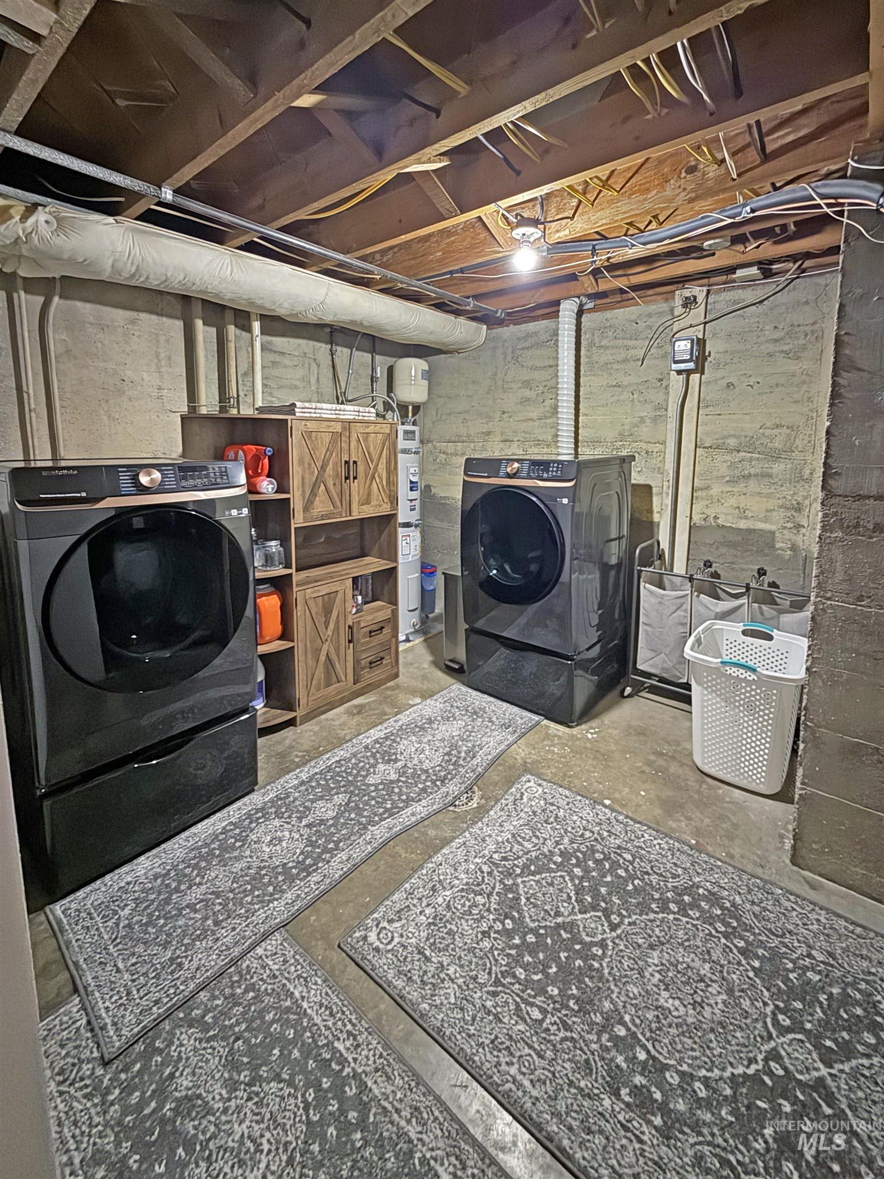 307 Elm St, Clarkston, Washington 99403, 4 Bedrooms, 2 Bathrooms, Residential For Sale, Price $314,000,MLS 98988585