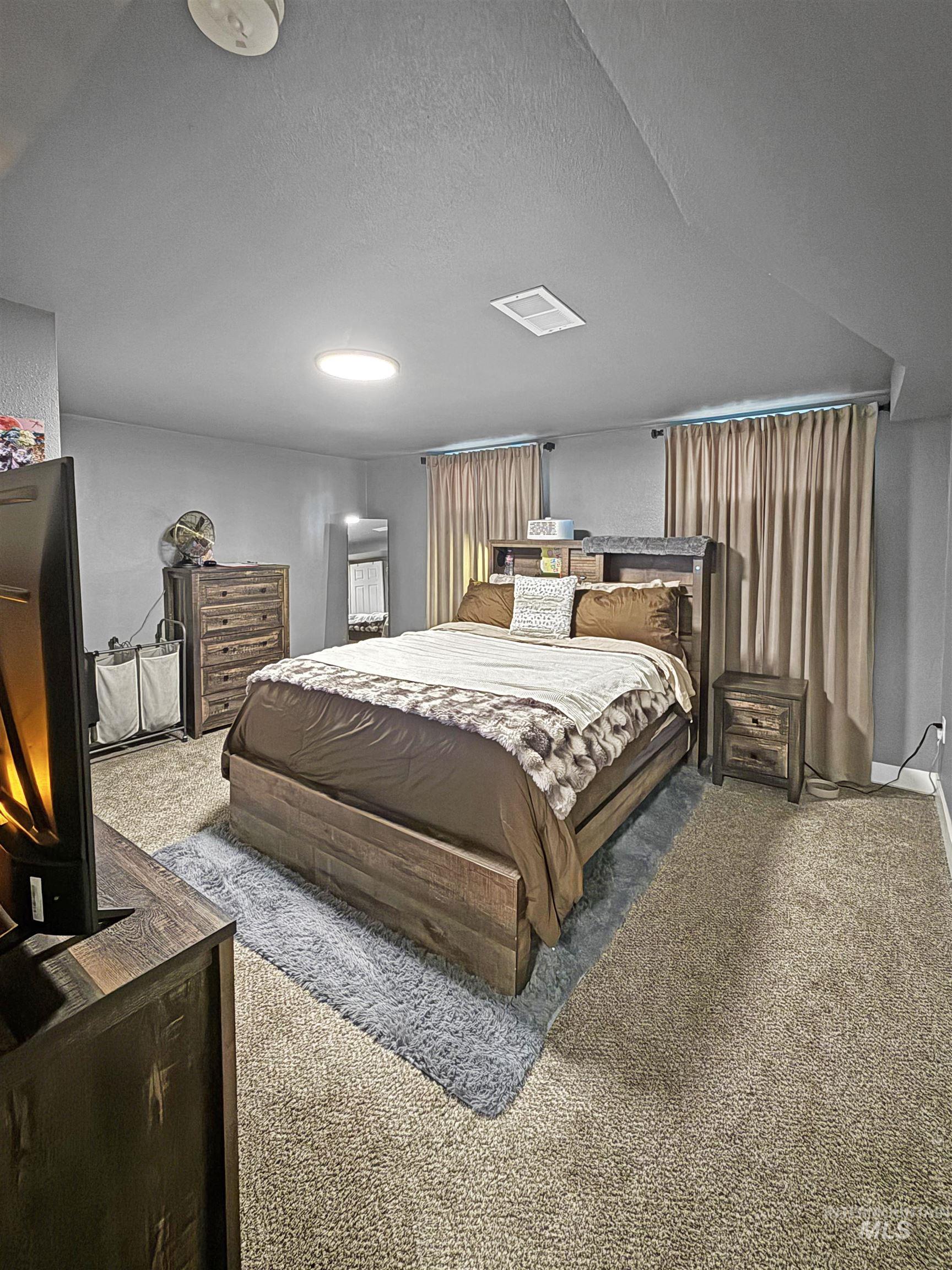 307 Elm St, Clarkston, Washington 99403, 4 Bedrooms, 2 Bathrooms, Residential For Sale, Price $314,000,MLS 98988585