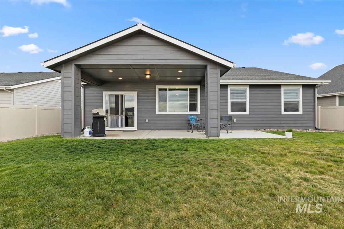 11604 W San Remo Dr., Nampa, Idaho 83686, 3 Bedrooms, 2 Bathrooms, Residential For Sale, Price $485,000,MLS 98988586