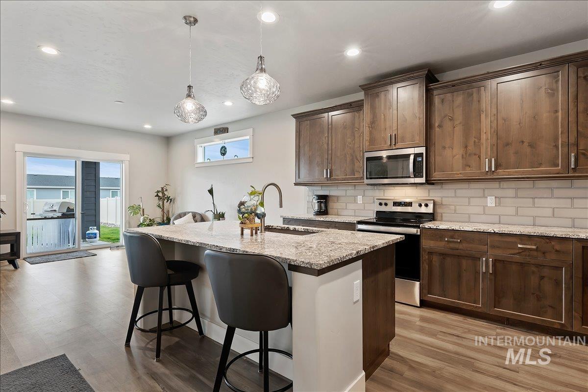 11604 W San Remo Dr., Nampa, Idaho 83686, 3 Bedrooms, 2 Bathrooms, Residential For Sale, Price $485,000,MLS 98988586