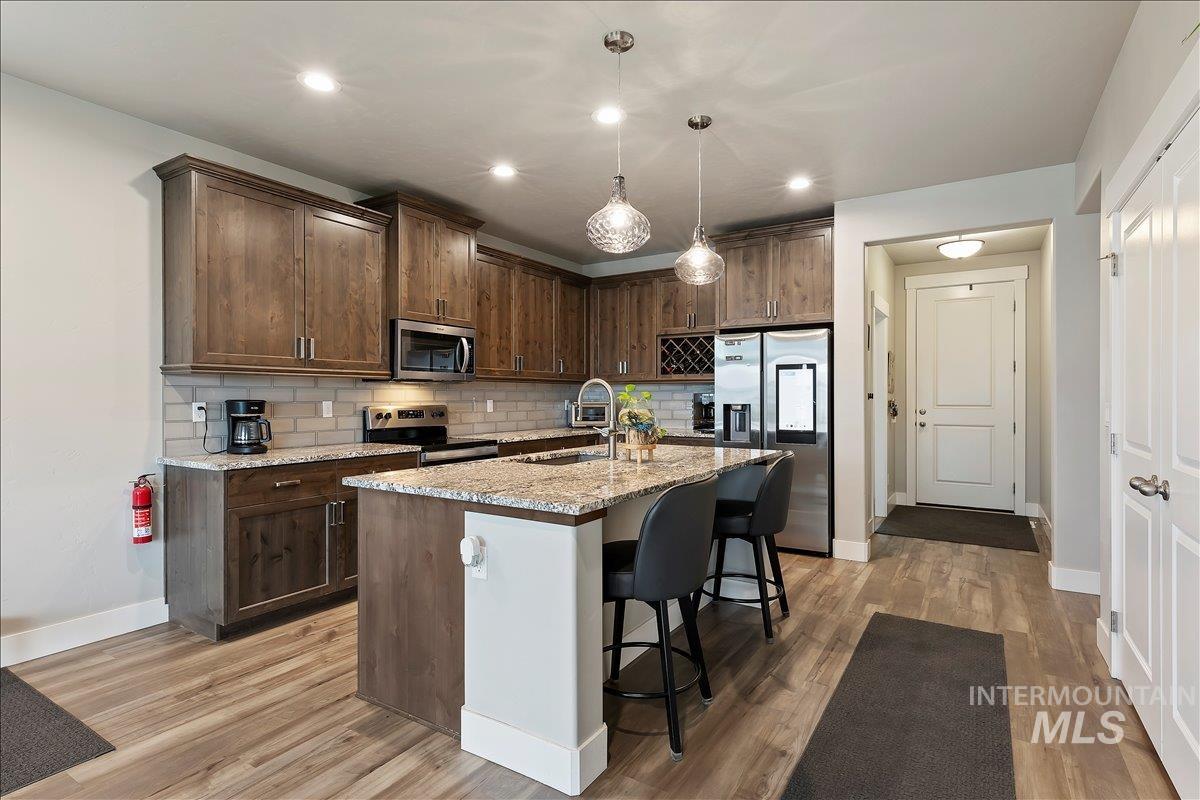 11604 W San Remo Dr., Nampa, Idaho 83686, 3 Bedrooms, 2 Bathrooms, Residential For Sale, Price $485,000,MLS 98988586