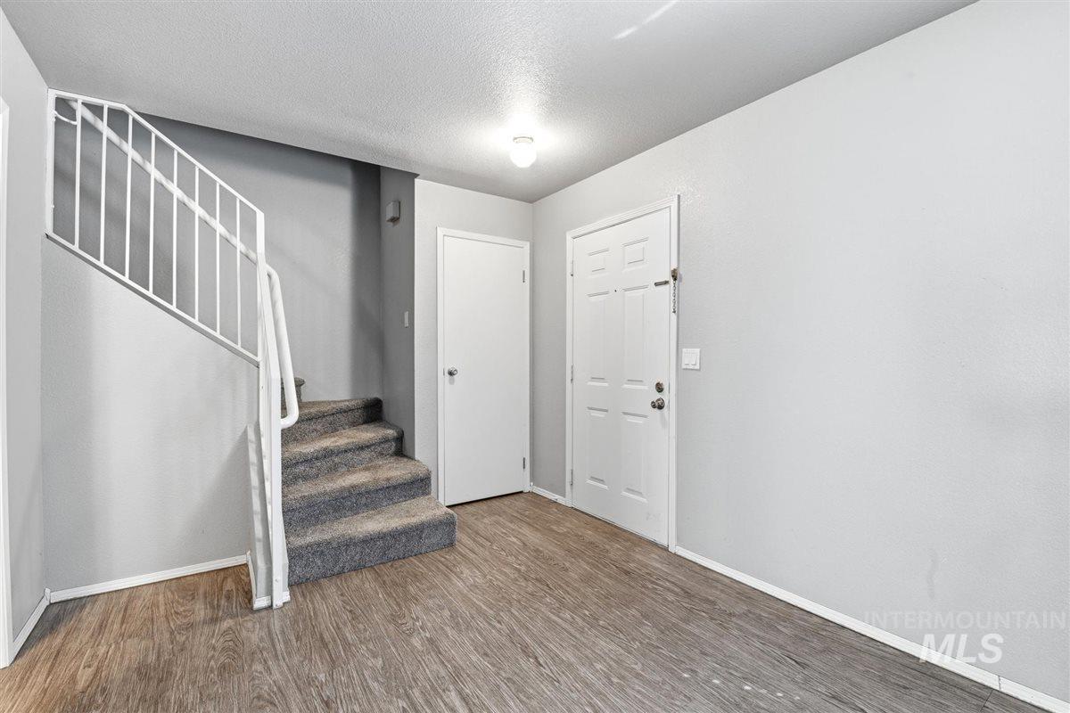 1009 N Stilson Rd, Boise, Idaho 83703, 3 Bedrooms, 2.5 Bathrooms, Residential Income For Sale, Price $714,900, 98988588