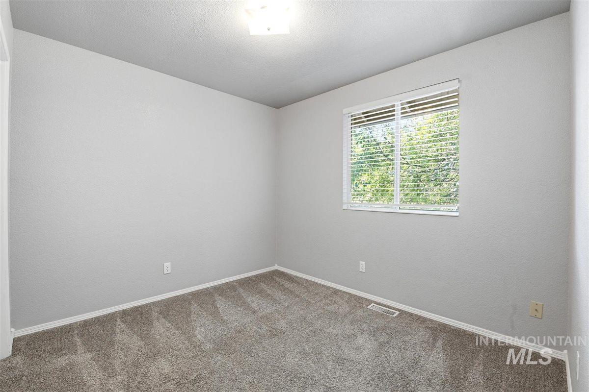 1009 N Stilson Rd, Boise, Idaho 83703, 3 Bedrooms, 2.5 Bathrooms, Residential Income For Sale, Price $714,900, 98988588