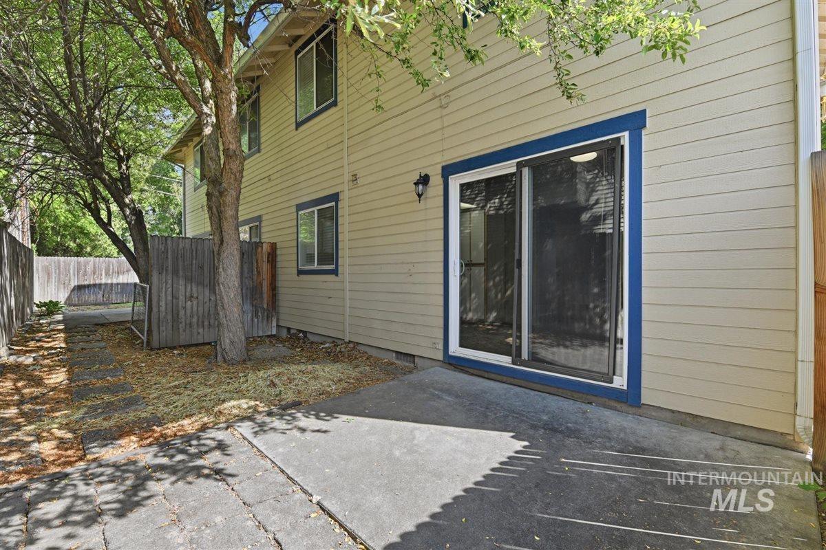 1009 N Stilson Rd, Boise, Idaho 83703, 3 Bedrooms, 2.5 Bathrooms, Residential Income For Sale, Price $714,900, 98988588