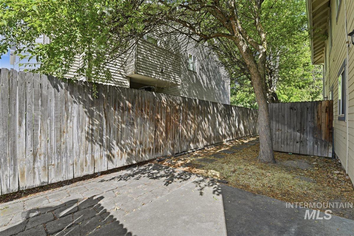 1009 N Stilson Rd, Boise, Idaho 83703, 3 Bedrooms, 2.5 Bathrooms, Residential Income For Sale, Price $714,900, 98988588