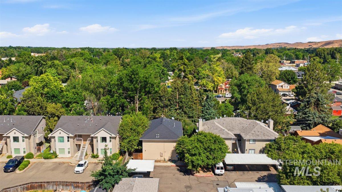 1009 N Stilson Rd, Boise, Idaho 83703, 3 Bedrooms, 2.5 Bathrooms, Residential Income For Sale, Price $714,900, 98988588