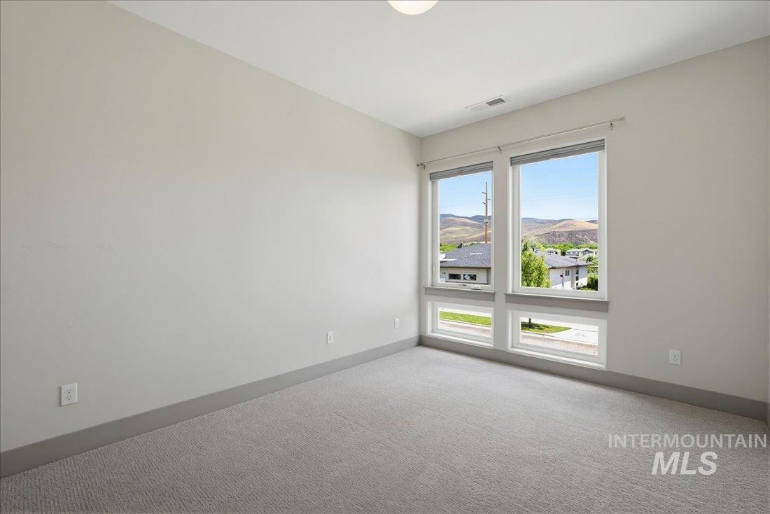 3755 S Harris Ranch Ave., Boise, Idaho 83716, 3 Bedrooms, 2.5 Bathrooms, Residential For Sale, Price $796,000,MLS 98988592
