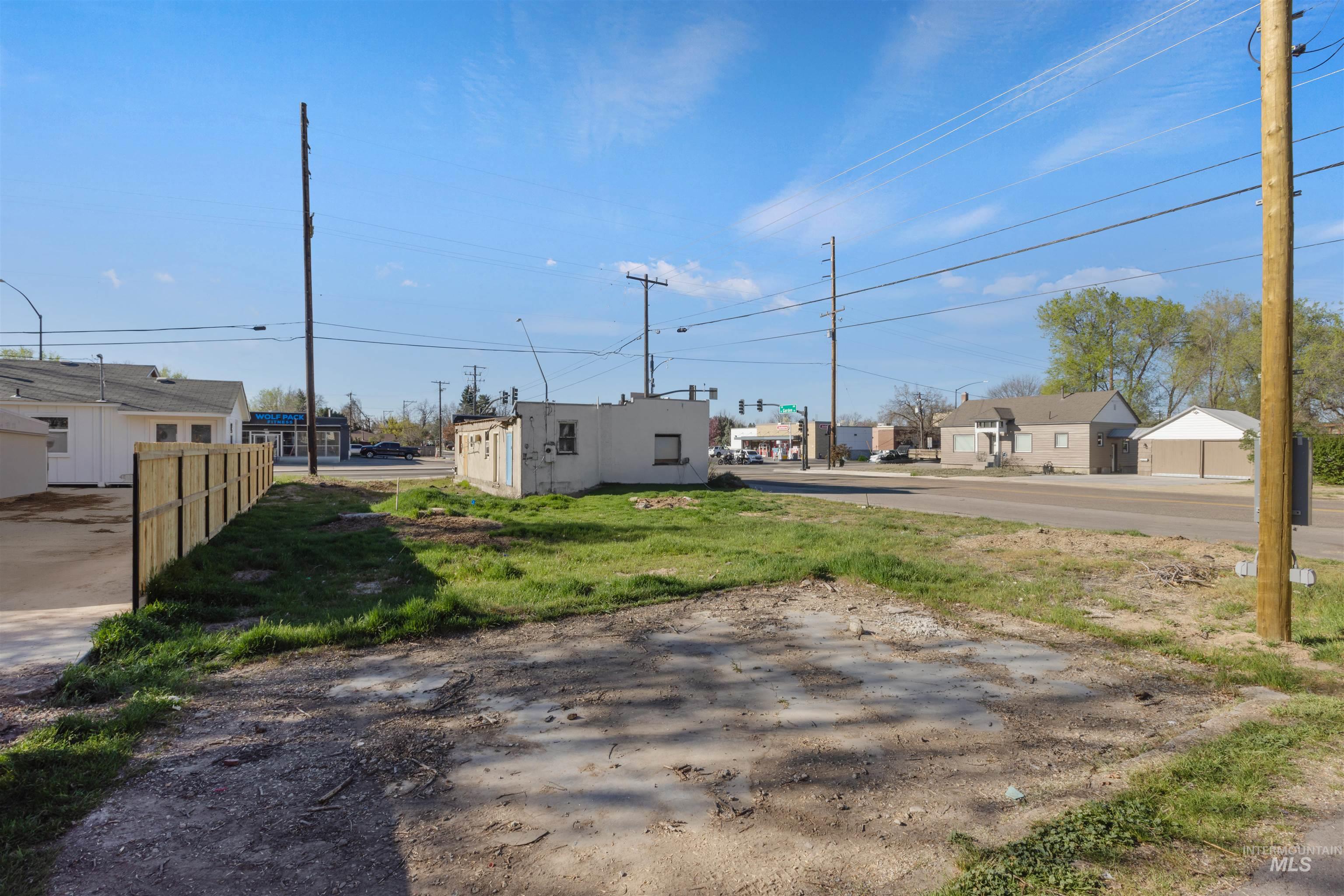 802 N Garden, Boise, Idaho 83706, Residential For Sale, Price $600,000,MLS 98988594