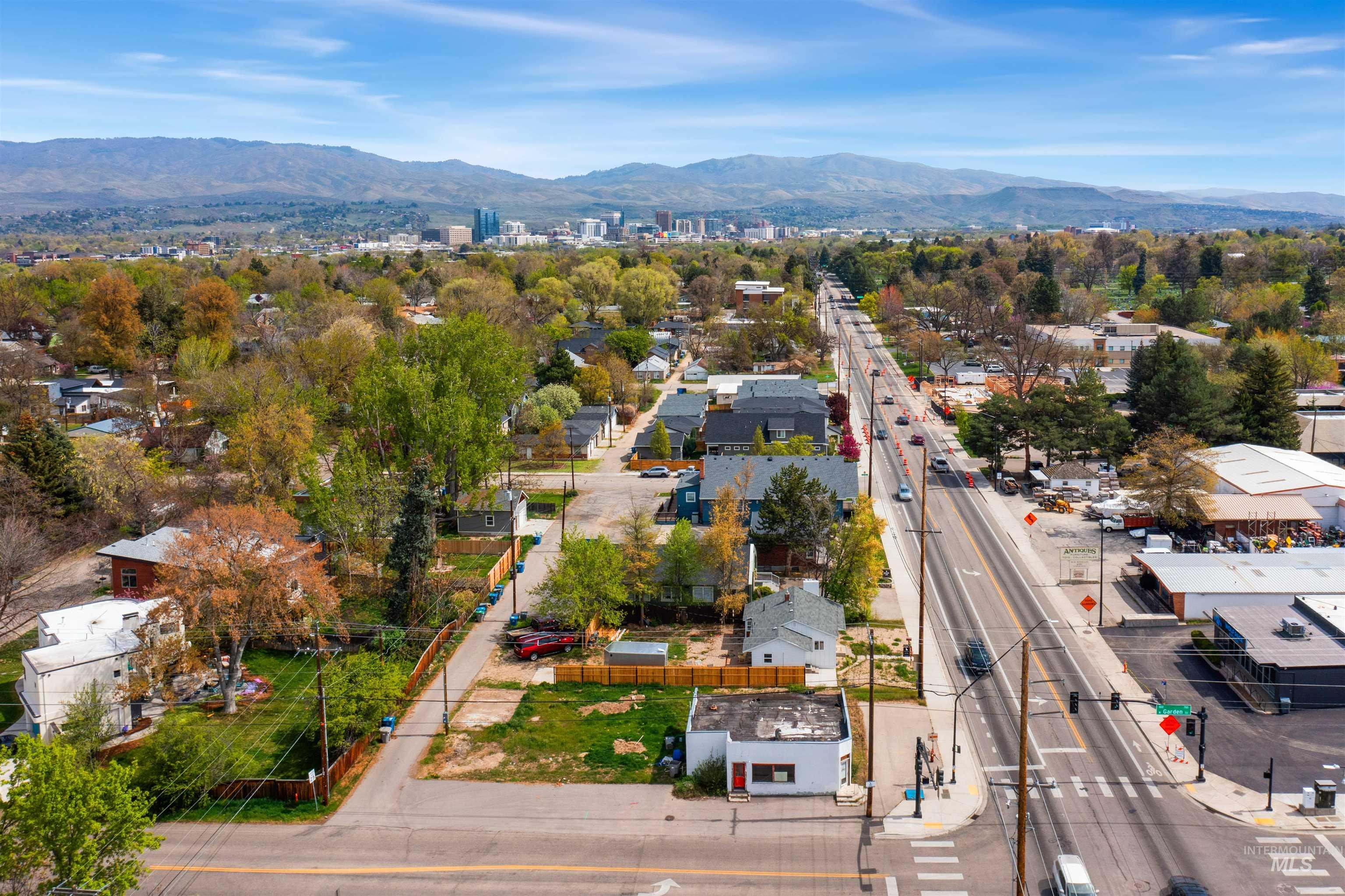 802 N Garden, Boise, Idaho 83706, Residential For Sale, Price $600,000,MLS 98988594