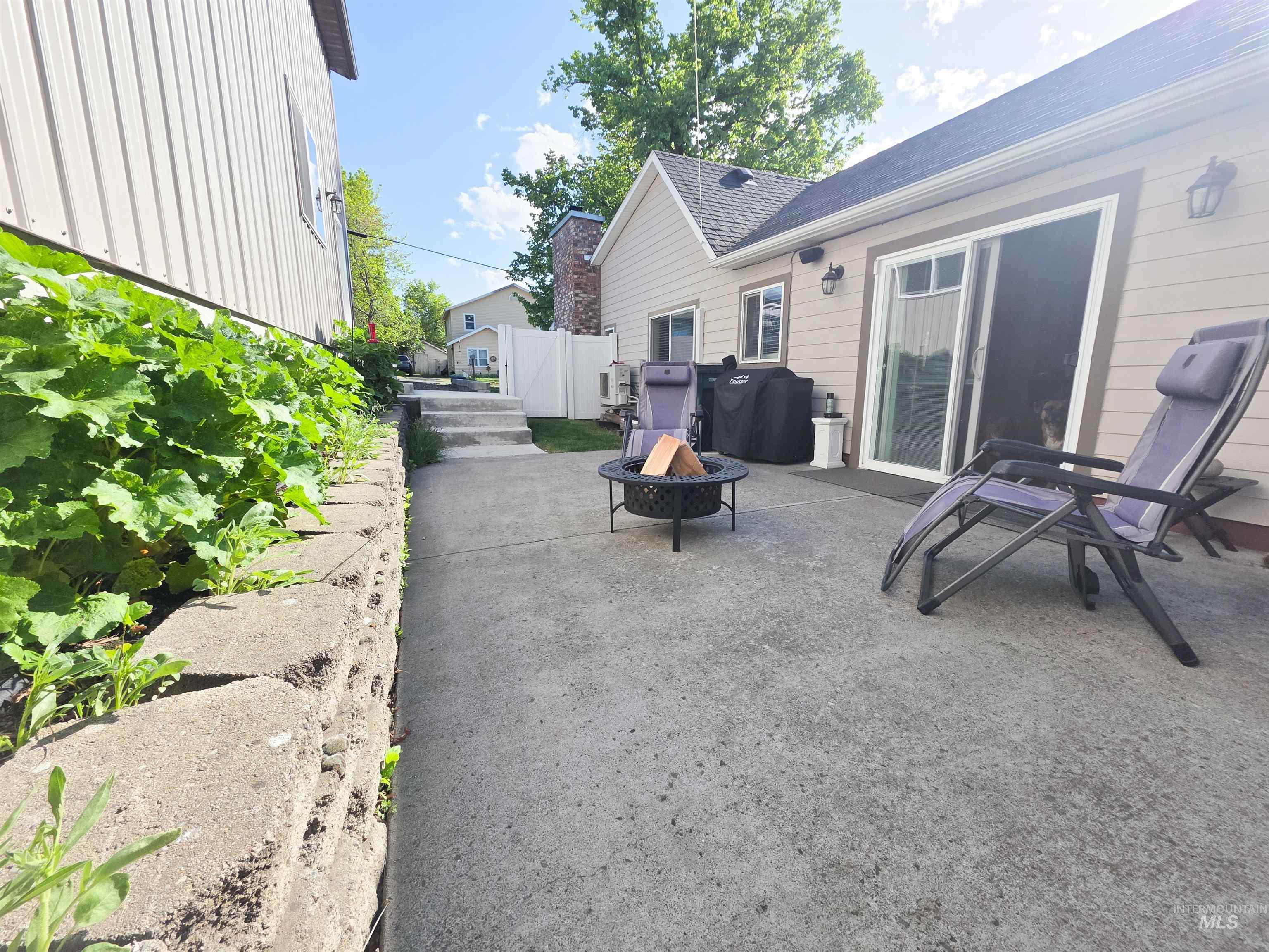 115 E S 5th Street, Grangeville, Idaho 83530, 2 Bedrooms, 1 Bathroom, Residential For Sale, Price $449,000,MLS 98988596