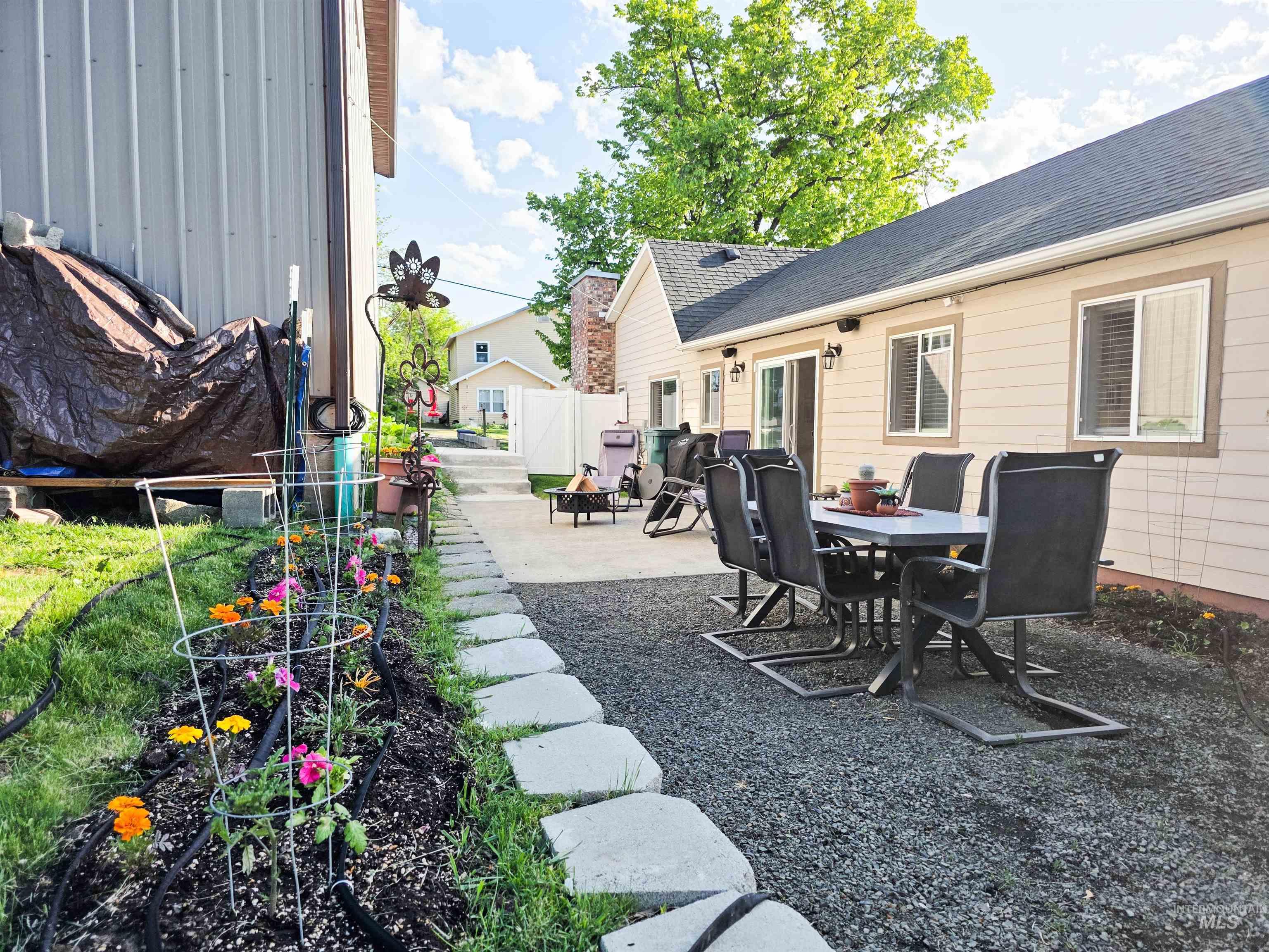 115 E S 5th Street, Grangeville, Idaho 83530, 2 Bedrooms, 1 Bathroom, Residential For Sale, Price $449,000,MLS 98988596