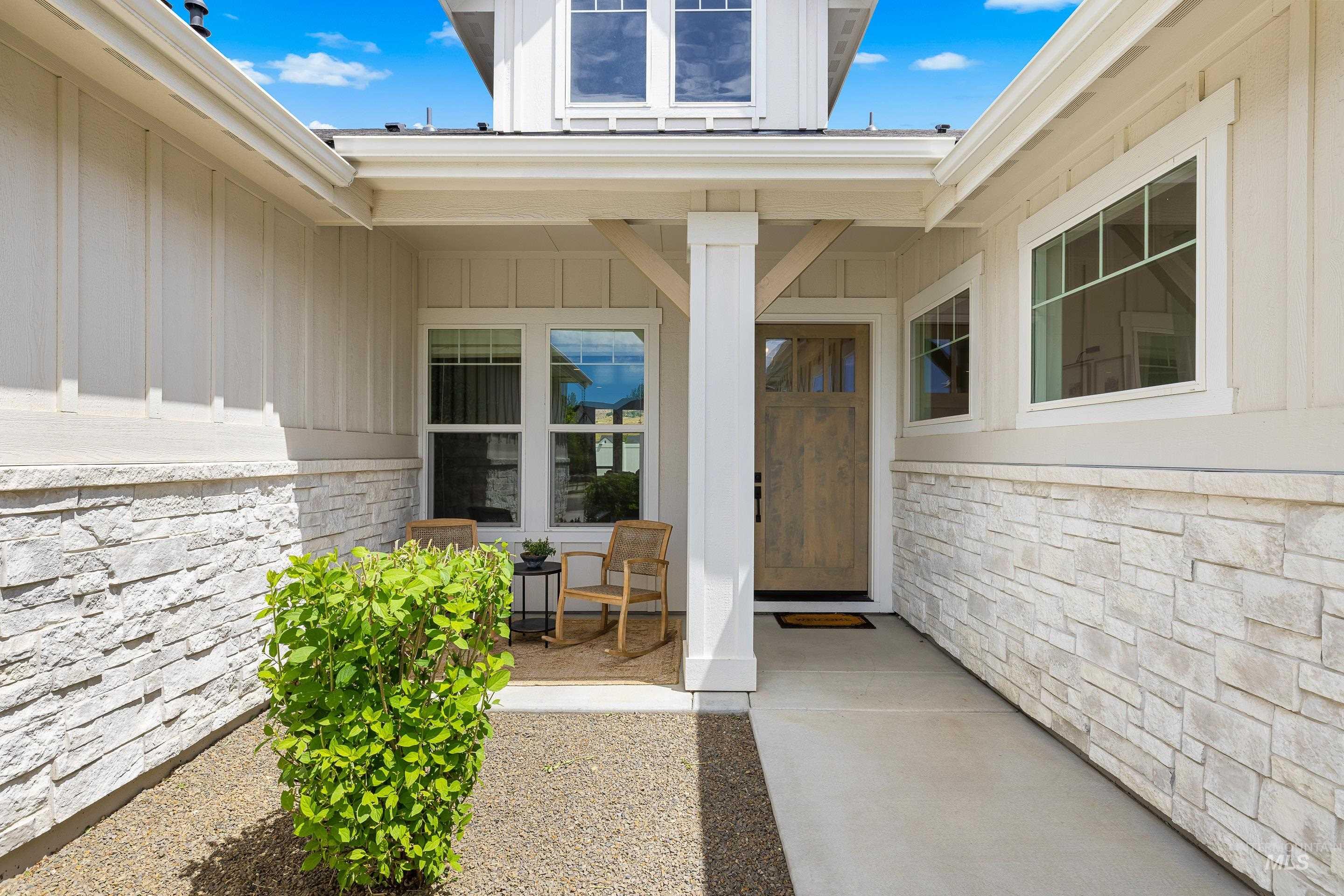 14098 N Rainy Pl, Boise, Idaho 83714, 3 Bedrooms, 2.5 Bathrooms, Residential For Sale, Price $985,000,MLS 98988598