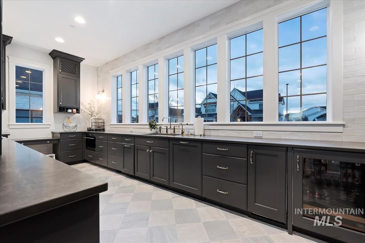 5032 W Oakford Dr., Meridian, Idaho 83646, 5 Bedrooms, 3.5 Bathrooms, Residential For Sale, Price $2,999,999, 98988601