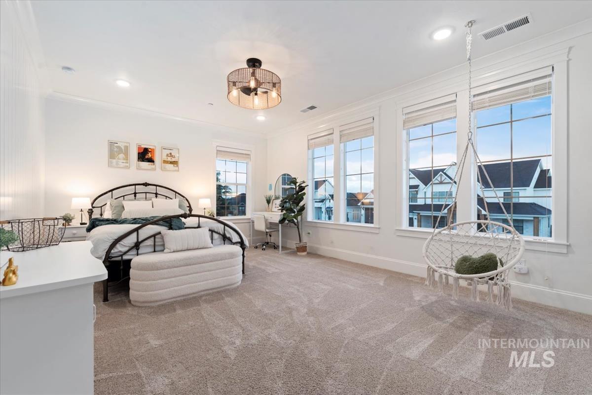 5032 W Oakford Dr., Meridian, Idaho 83646, 5 Bedrooms, 3.5 Bathrooms, Residential For Sale, Price $2,999,999, 98988601