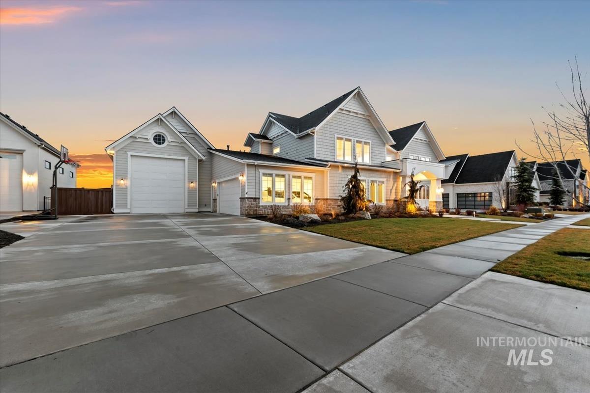 5032 W Oakford Dr., Meridian, Idaho 83646, 5 Bedrooms, 3.5 Bathrooms, Residential For Sale, Price $3,199,900,MLS 98988601