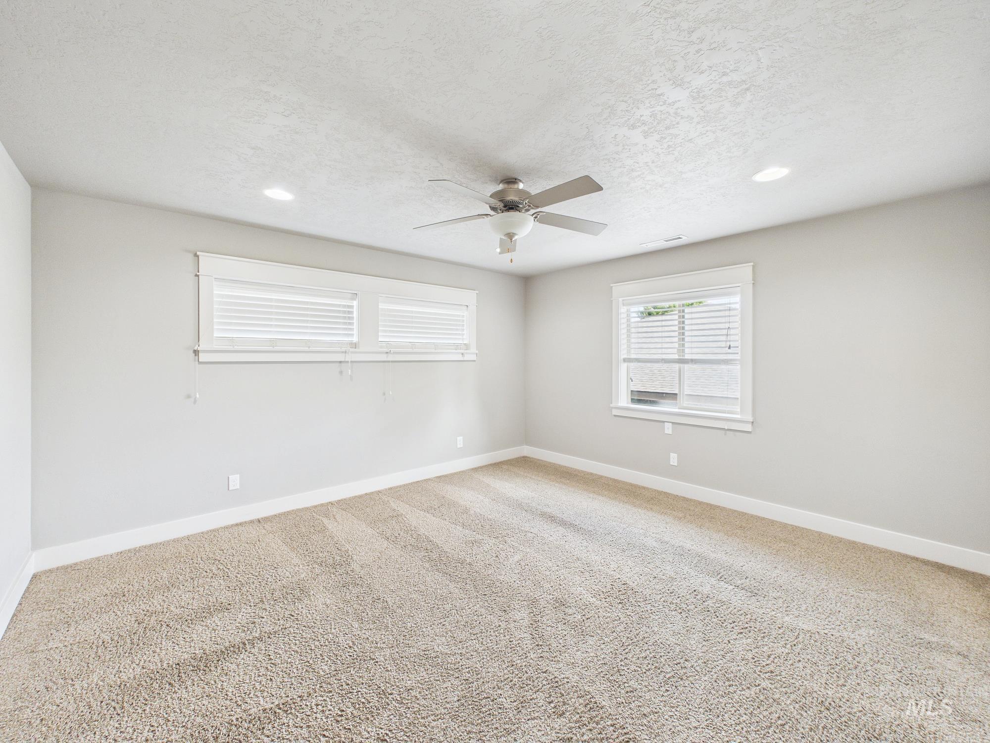 89 S Barkvine Way, Star, Idaho 83669-5970, 4 Bedrooms, 2.5 Bathrooms, Residential For Sale, Price $650,000, 98988602