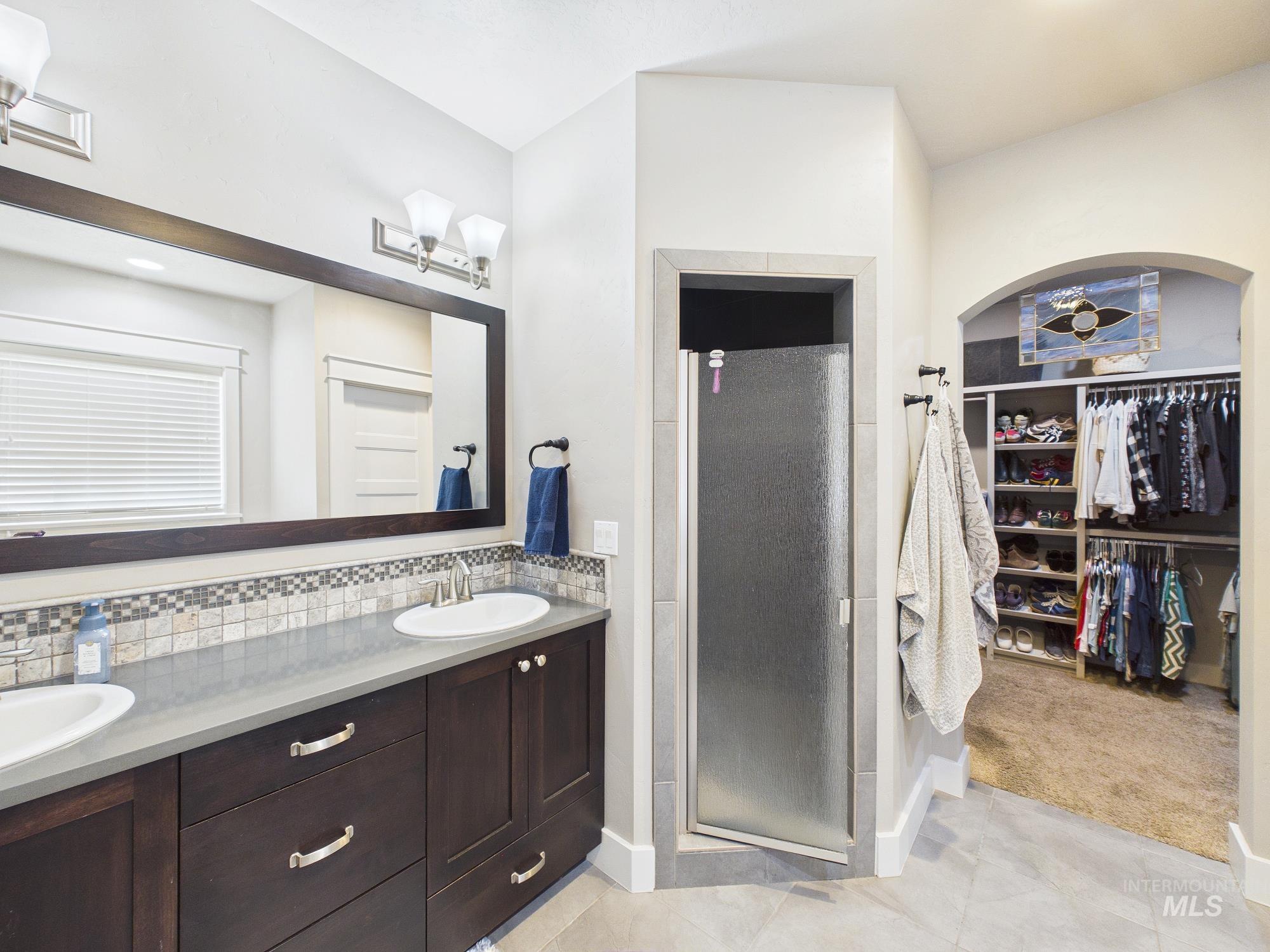 89 S Barkvine Way, Star, Idaho 83669-5970, 4 Bedrooms, 2.5 Bathrooms, Residential For Sale, Price $650,000, 98988602